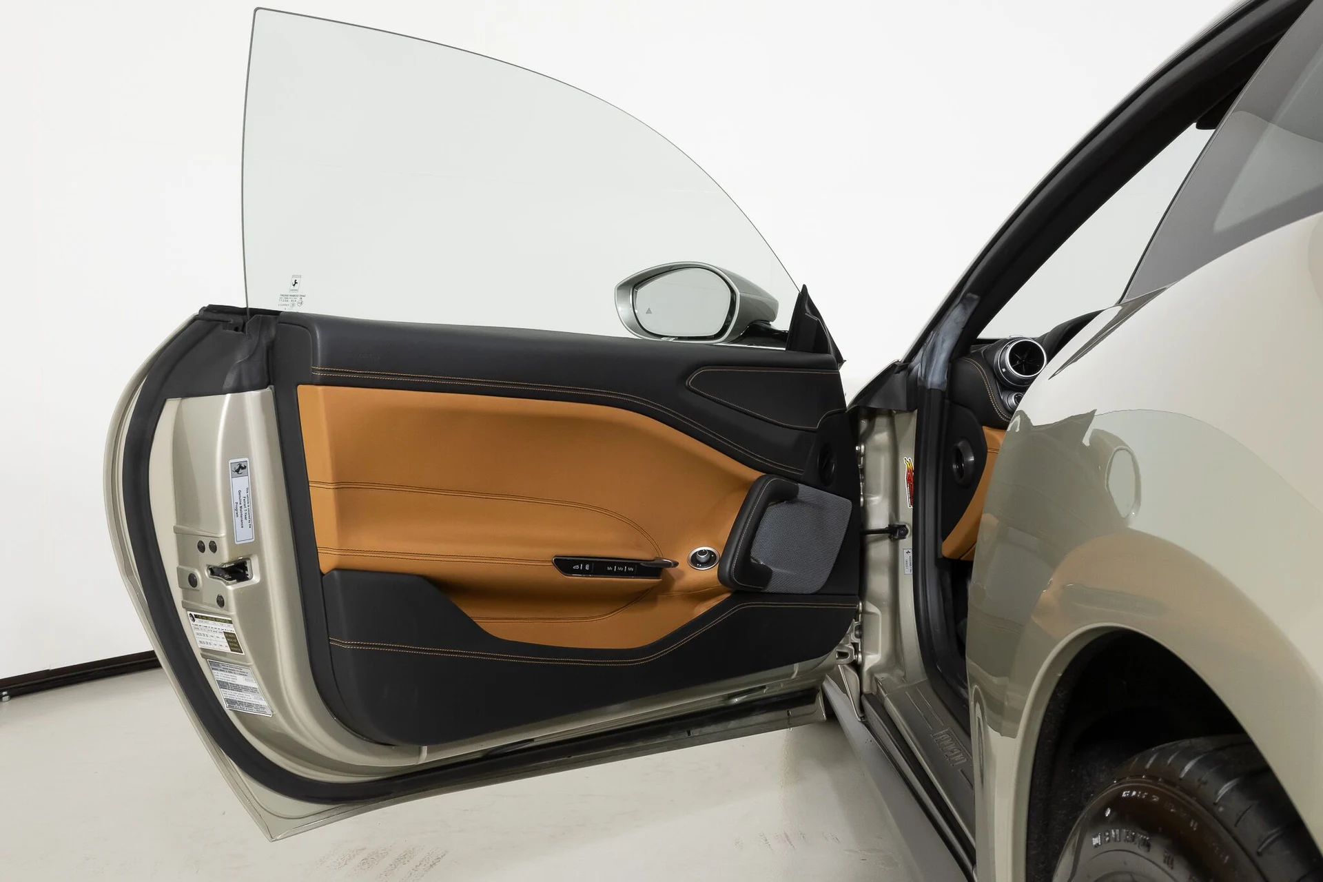 mph029_310866804_bd2969970c0f33d2010aedaf7347ceb5_fe51c256ab