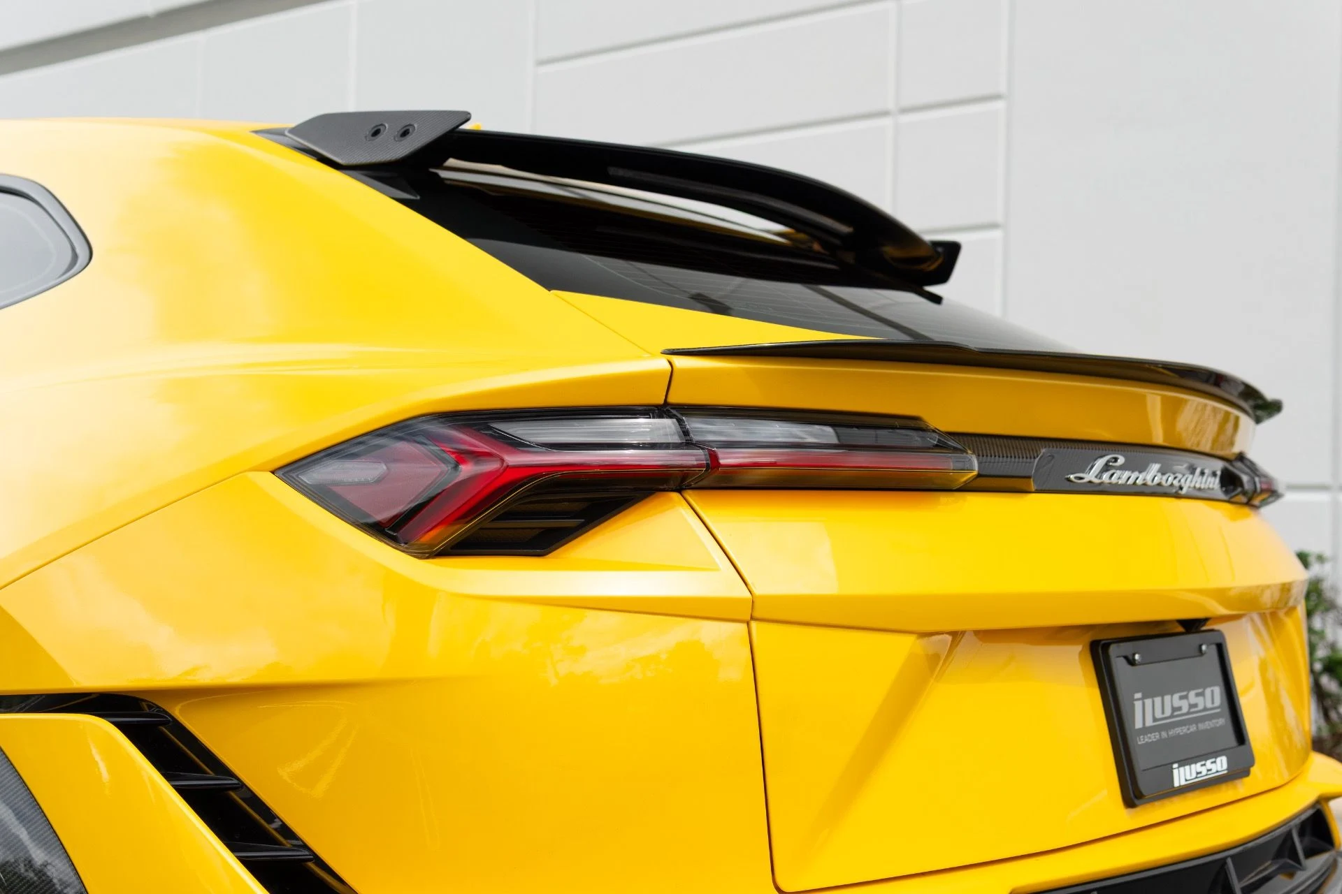 mph029_3137787774_Used_2024_Lamborghini_Urus_Performante_1773952296_be7e173959