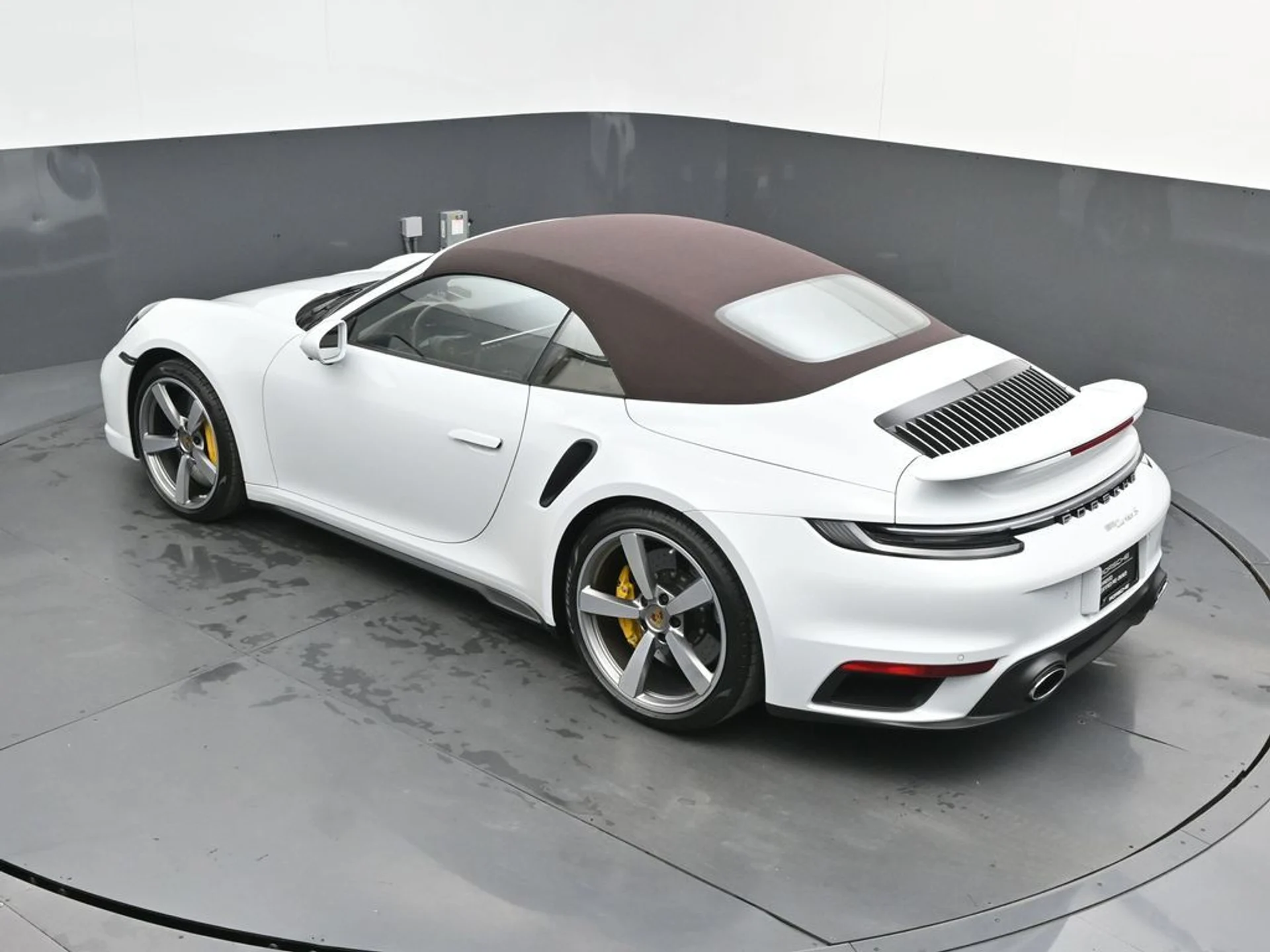 mph029_3141192591_d6bd53cda6e050c88700929342233260x_ea5d1e4451