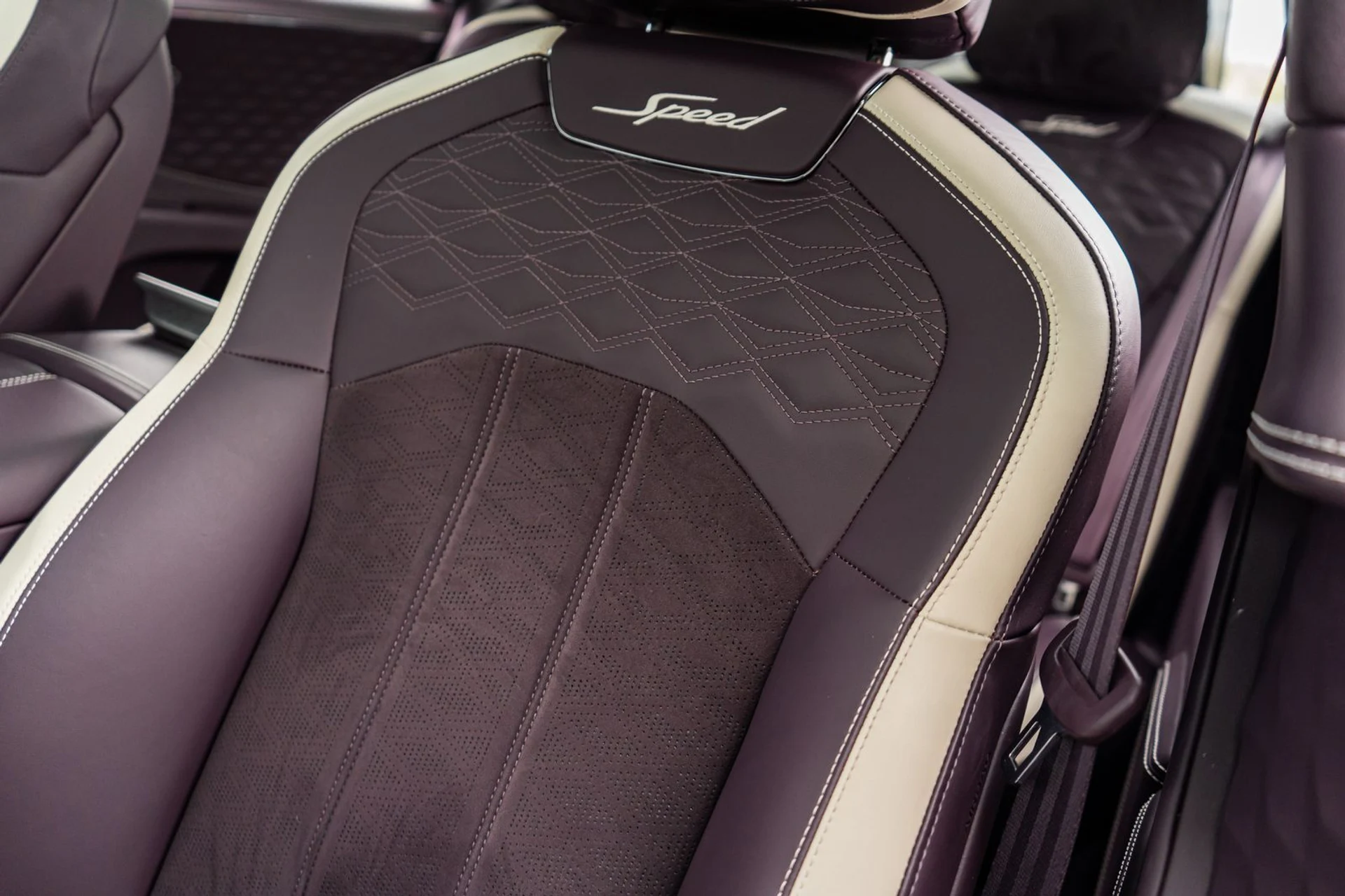 mph029_3144044692_05864ee0_ebae_4945_812f_23024dbe8384_4e7671b27a