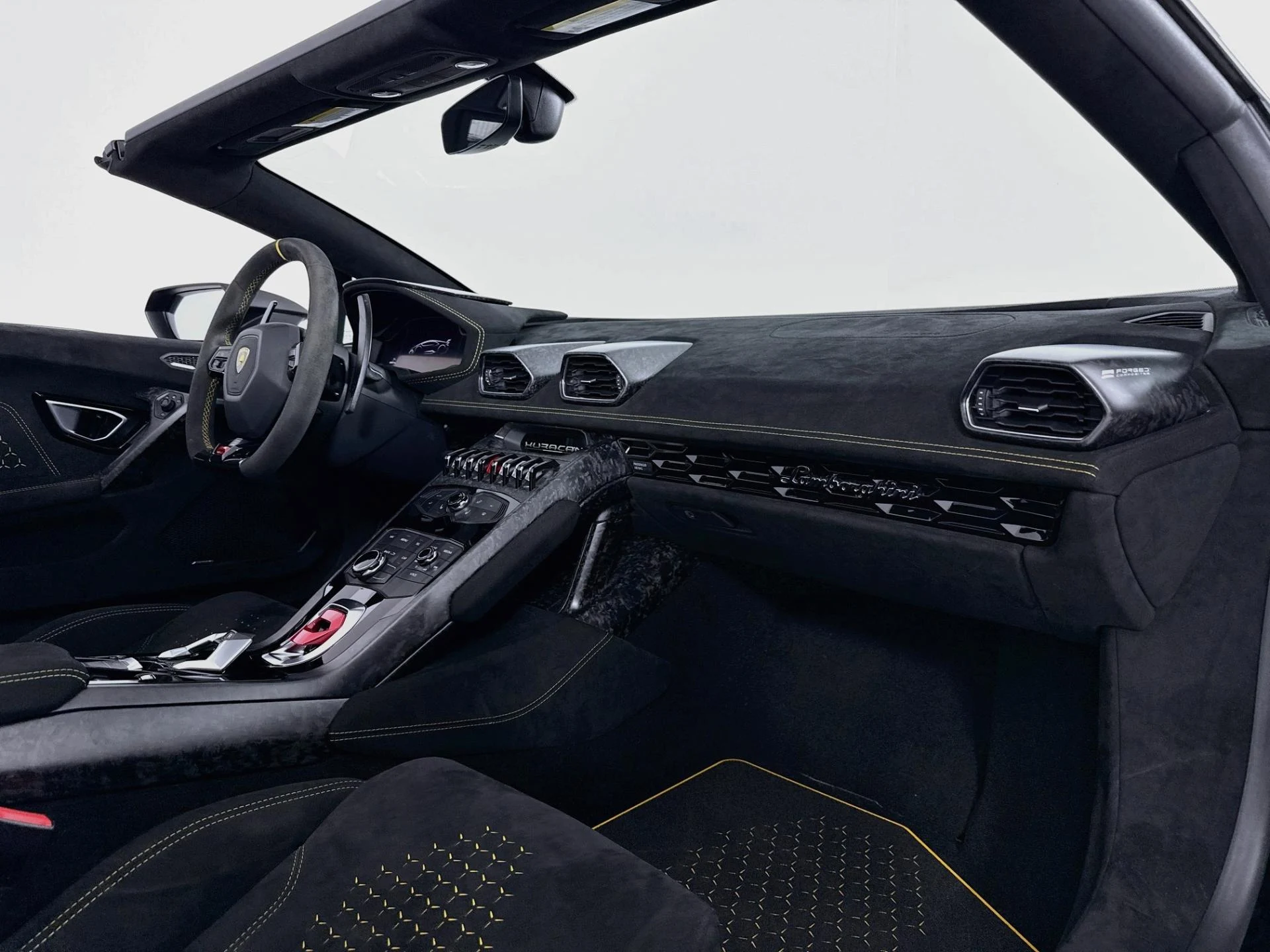 mph029_3149706969_Used_2019_Lamborghini_Huracan_Performante_Spyder_1793134356_ae05239810