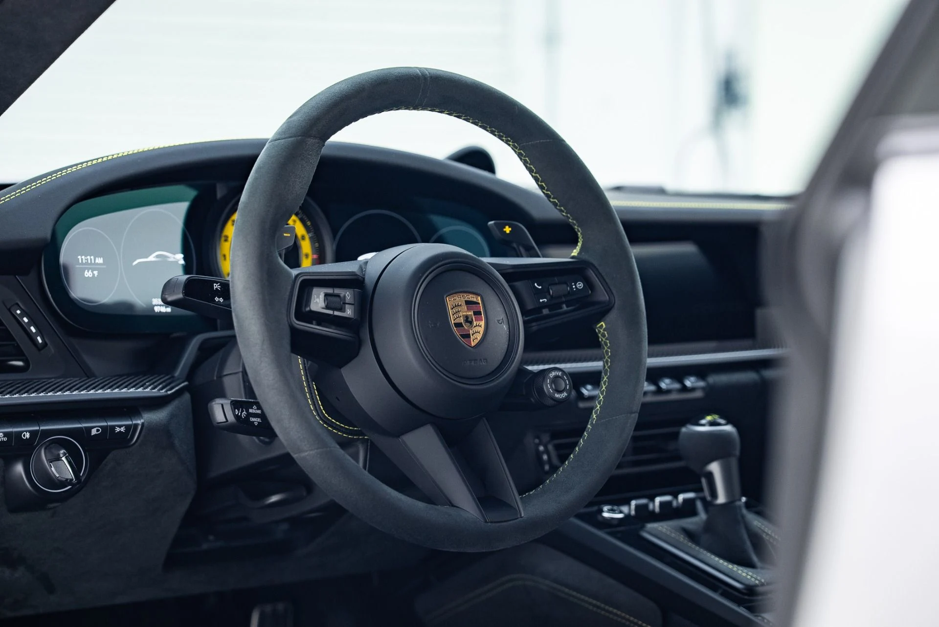 mph029_314987364_Used_2022_Porsche_911_GT_3_1766184677_2a5696b63a