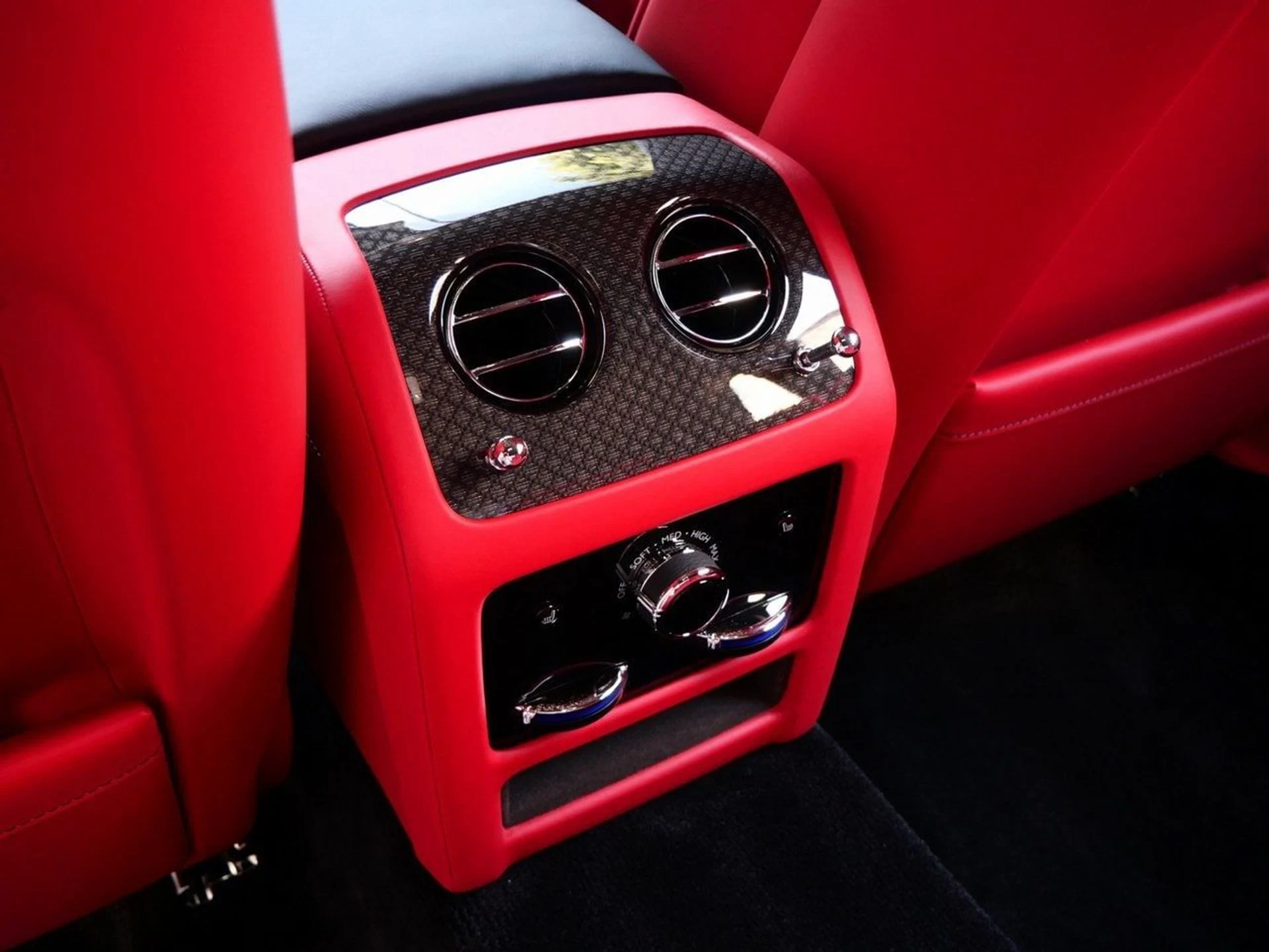 mph029_3152072076_ef9cdf50d0d1fa0602d7dacee707e7c8x_71e199026f