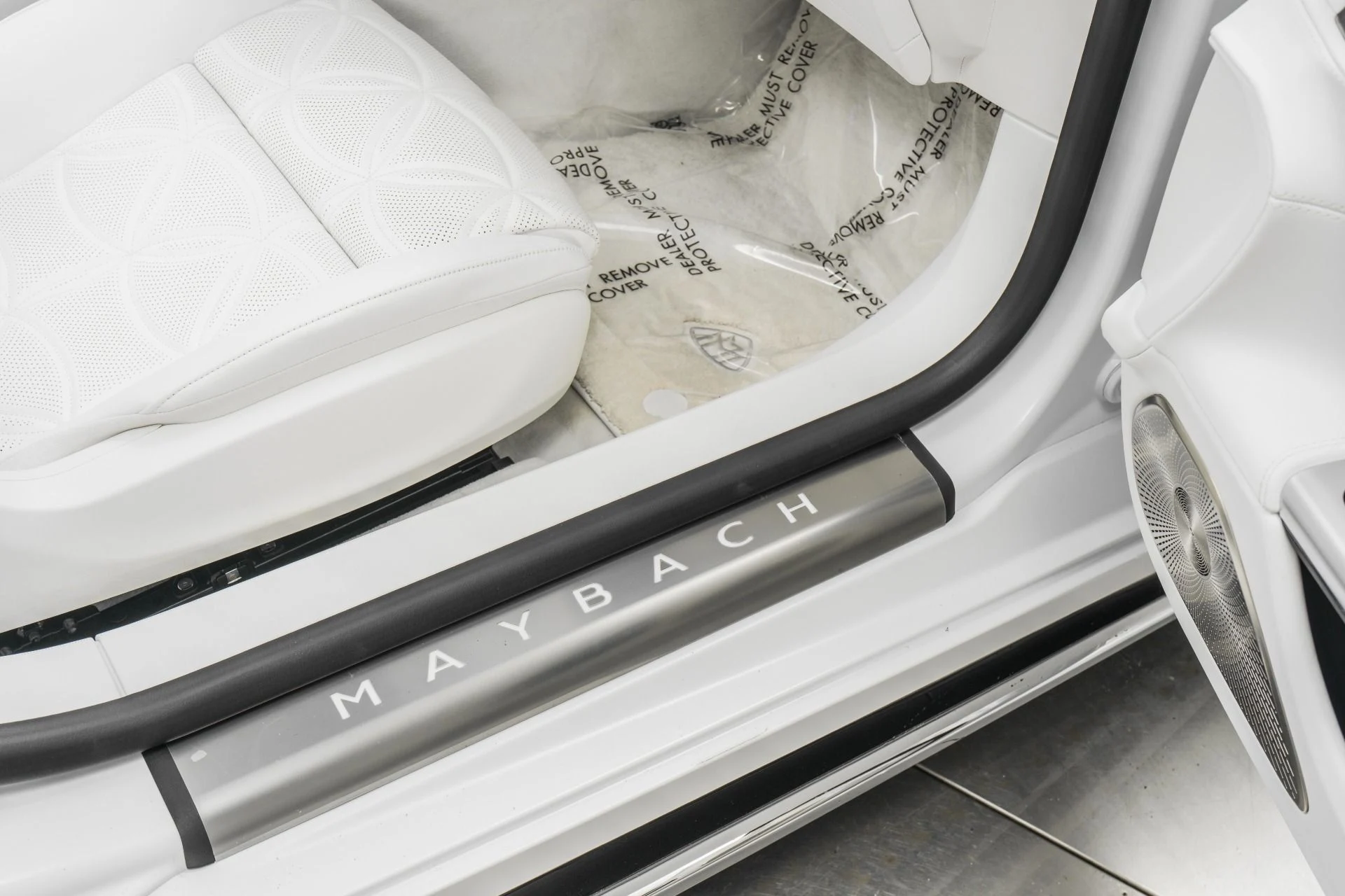 mph029_3159793743_Used_2026_Mercedes_Benz_Maybach_SL_680_Factory_Matte_Paint_Extremely_Low_Miles_1771434800_71f9626bdf