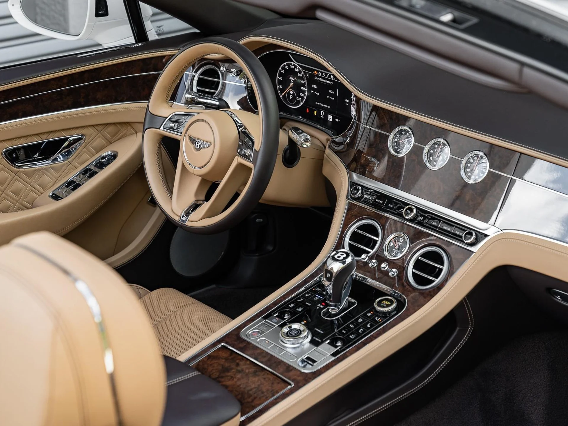 mph029_3164877129_Used_2020_Bentley_Continental_GT_V8_1754661685_681fd2b72a