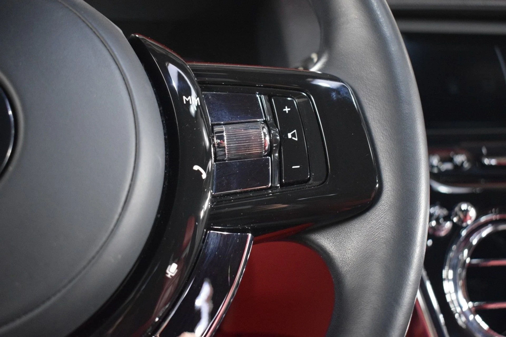 mph029_3168481251_c2b537e11b8788c97d933367be9dbab1x_058ce3725b