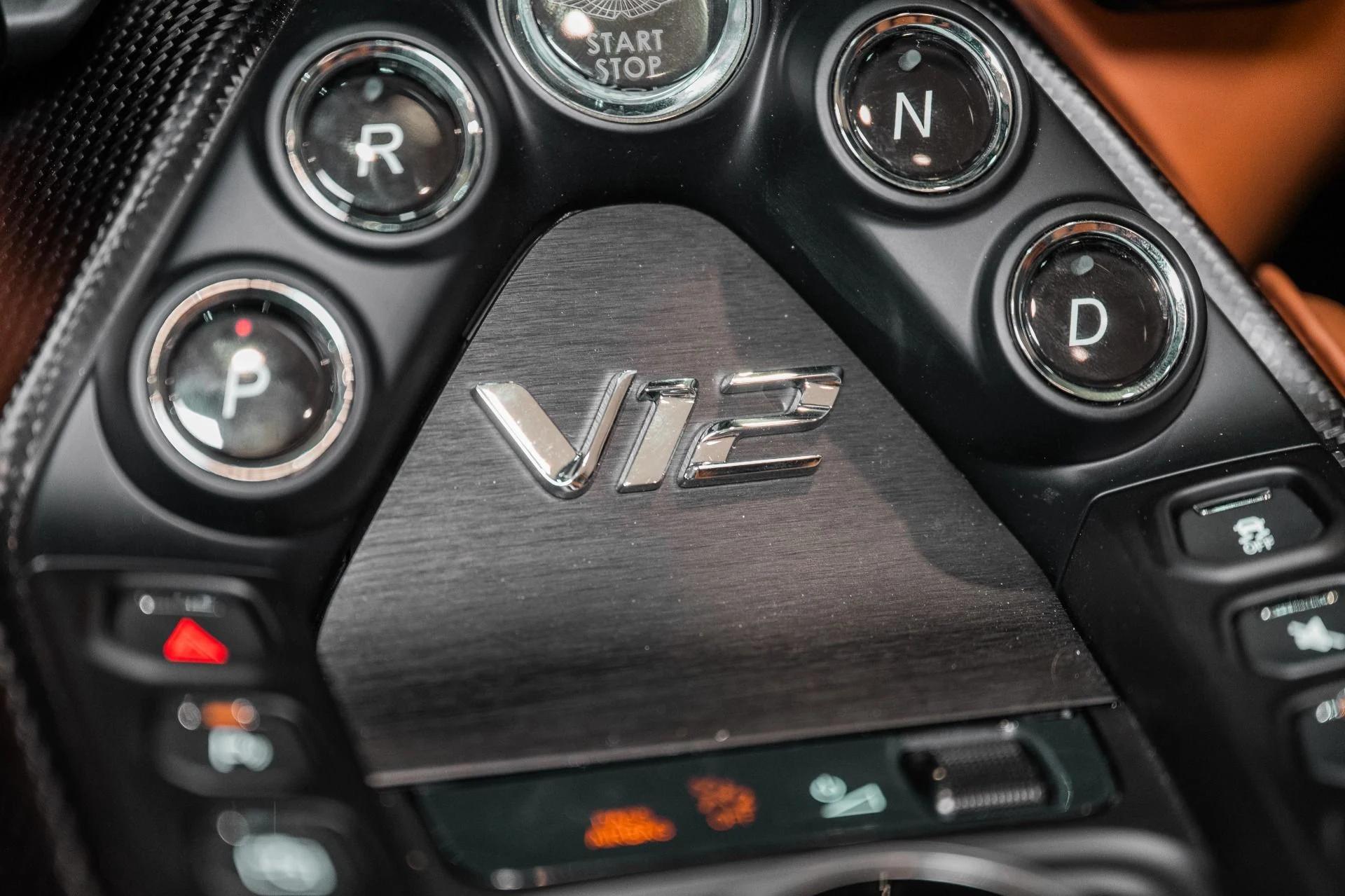 mph029_3181097888_Used_2023_Aston_Martin_Vantage_V12_1787760014_5481c19a2c