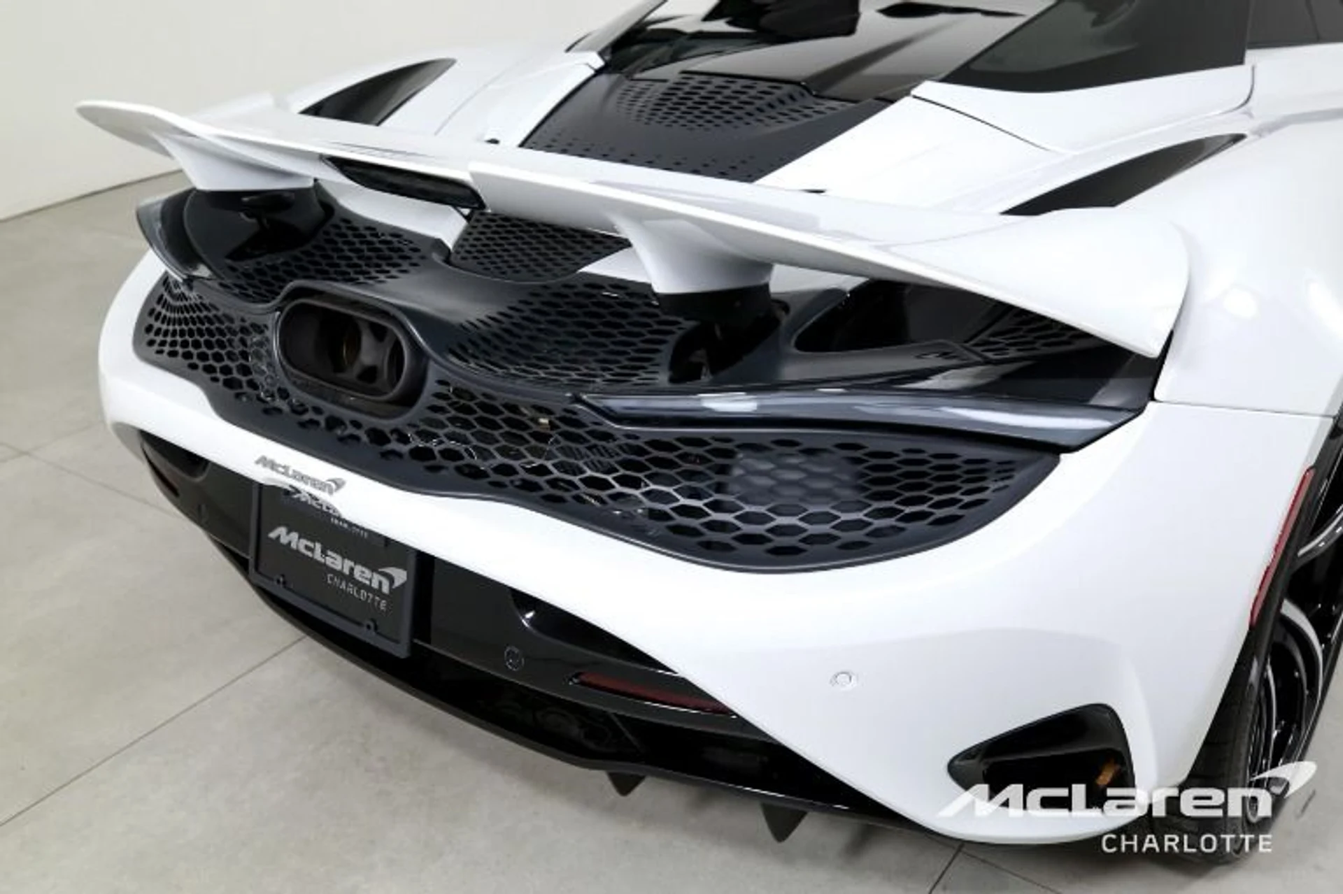 mph029_3192031026_Used_2024_Mc_Laren_750_S_Spider_4cbb2b2b60
