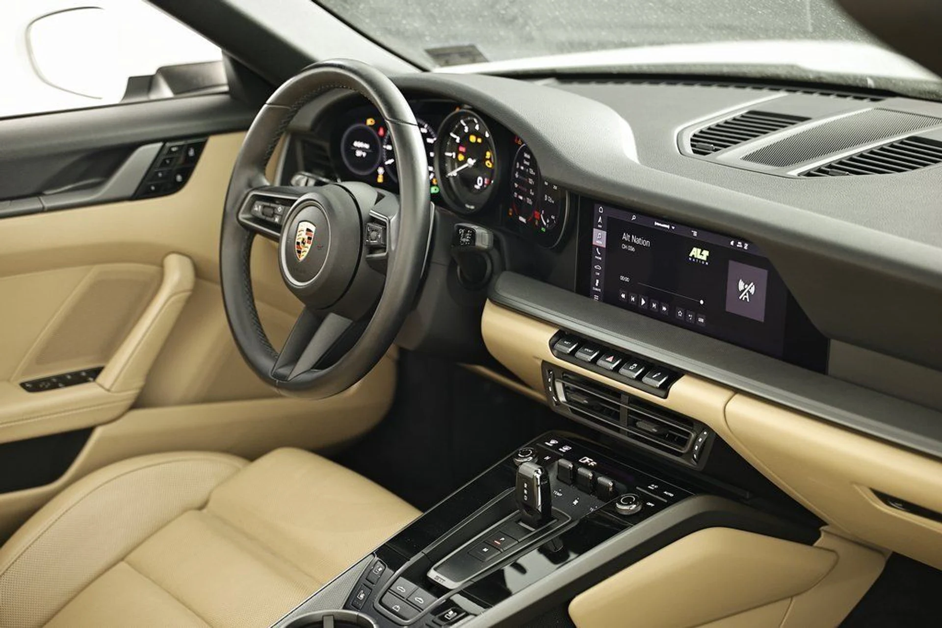 mph029_3209715807_8b9d2f8521ee738fdec78bdc17391e6f_0c1397c5d2