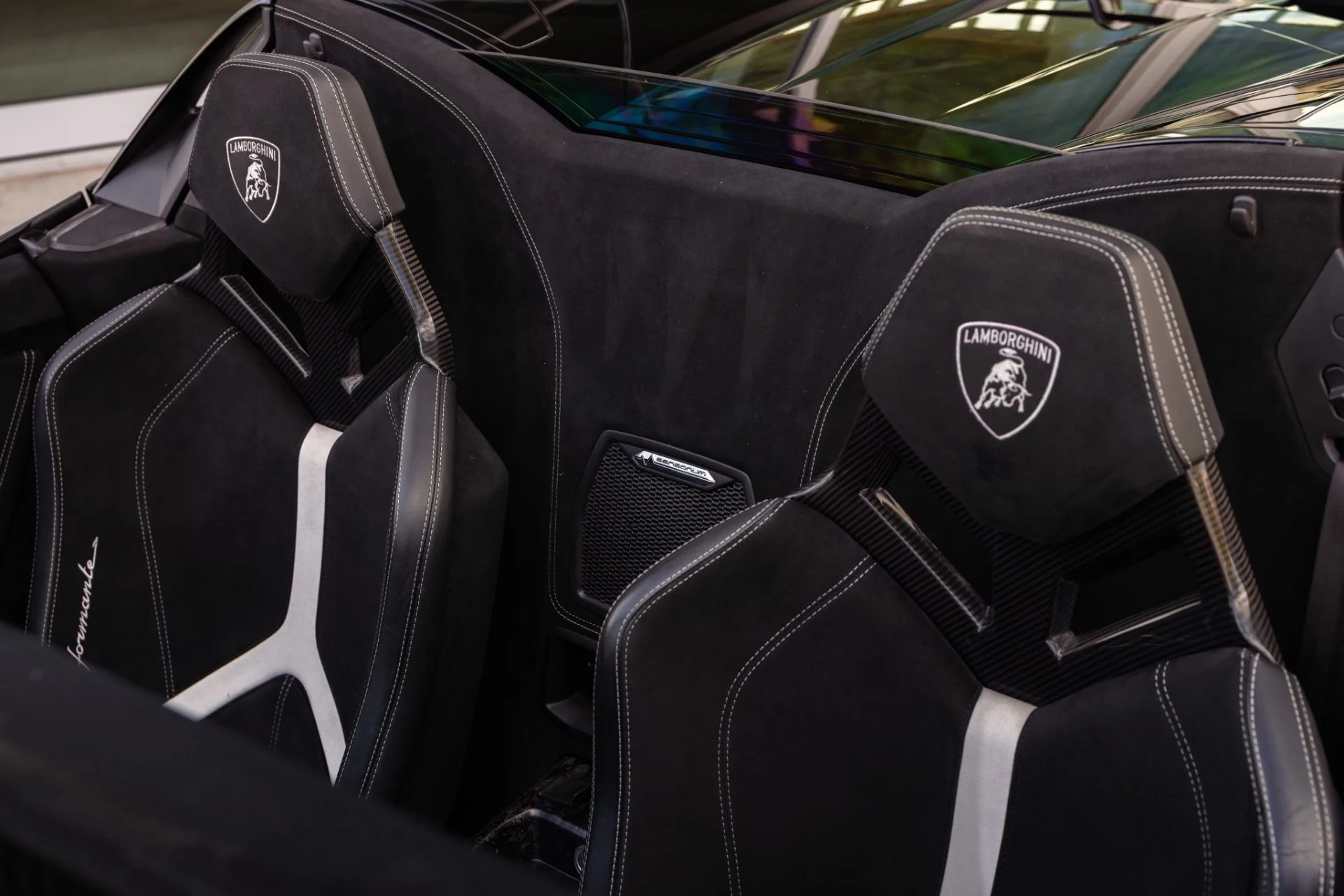 mph029_3209981354_Used_2018_Lamborghini_Huracan_LP_640_4_Performante_Spyder_1772832591_8998eca75b