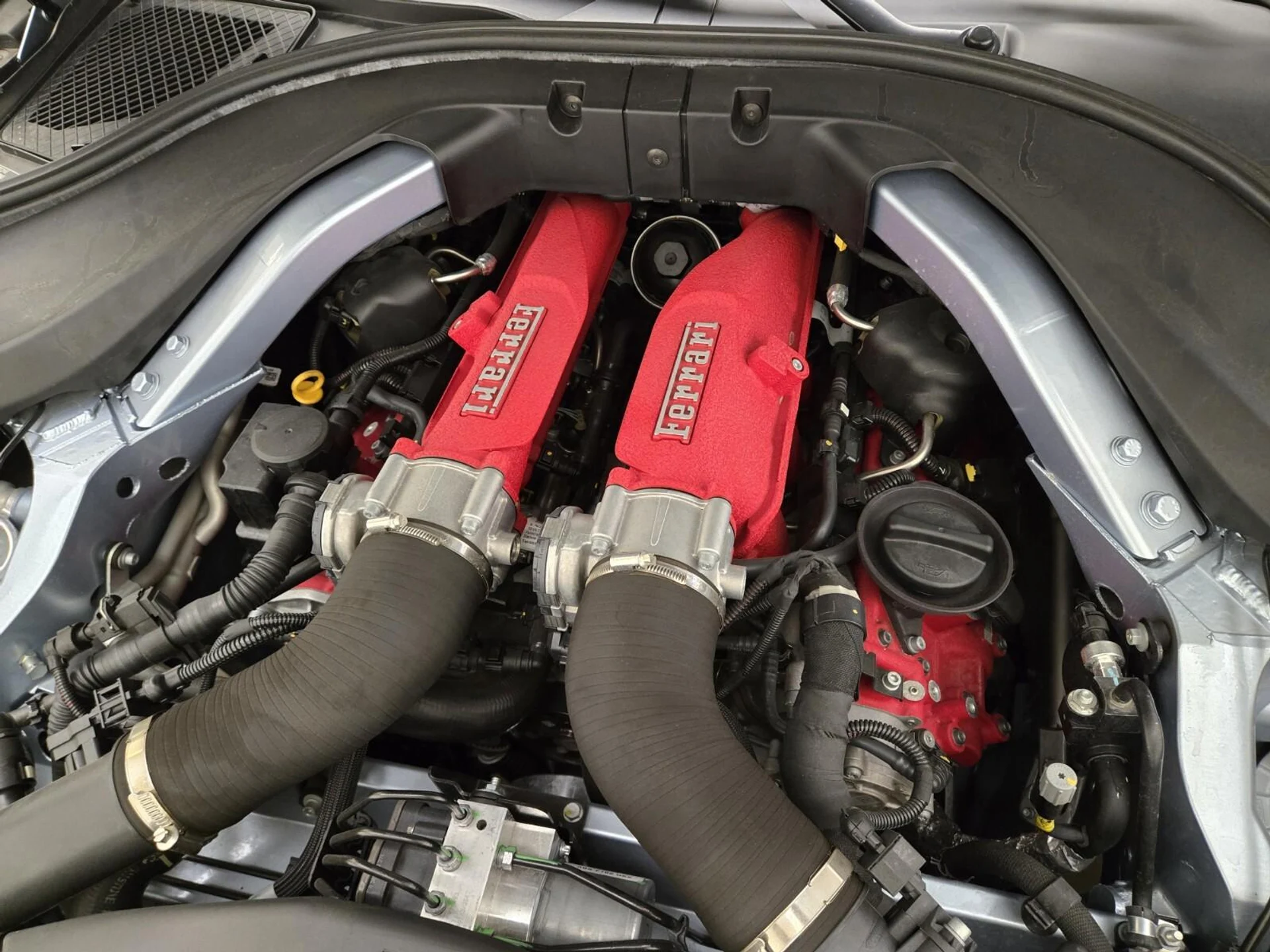 mph029_3218043238_Used_2022_Ferrari_Portofino_1768891484_222a7f7809