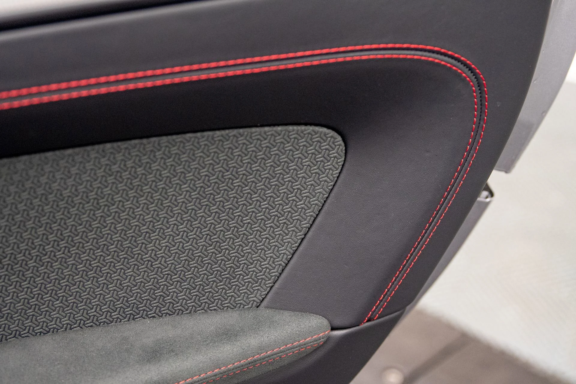 mph029_3225762922_46063686e83c4380b4fec95070b16756_f853f8b381