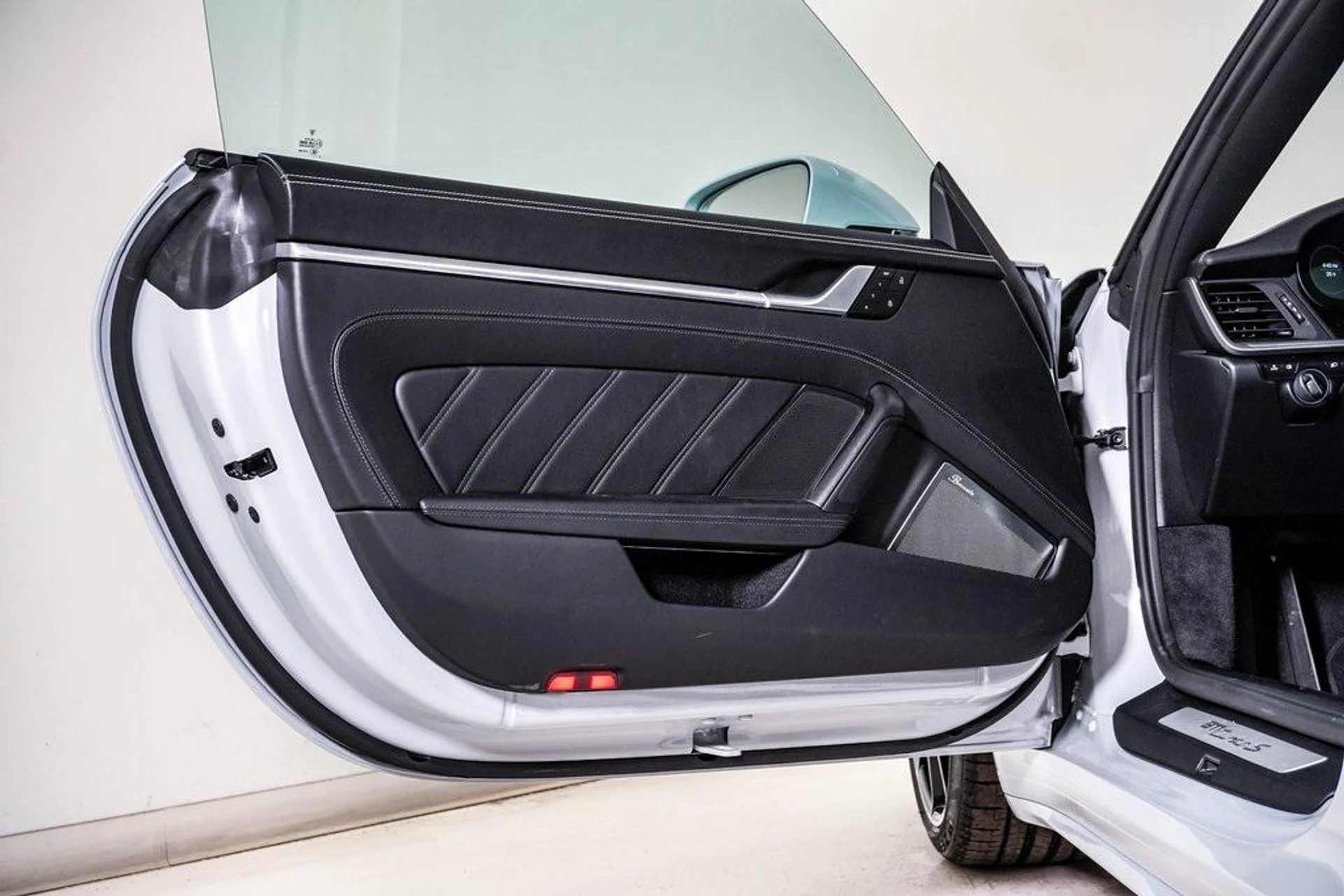 mph029_3227976968_f0t_S_Md7_IWNP_Rr_Ph8_IYIWZVG_1_F_Rc_fd128b33cc