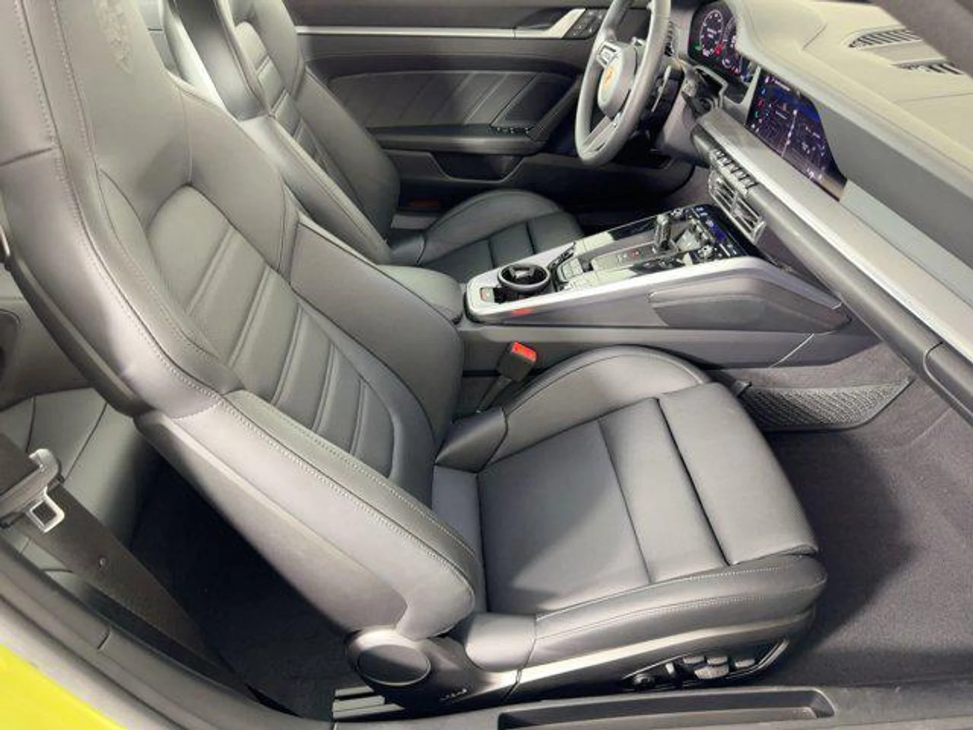 mph029_3244828862_L_Jp_P_Mwfz5u9zwk_CD_Mc1_P_Dez0_T_Kg_7c28205970