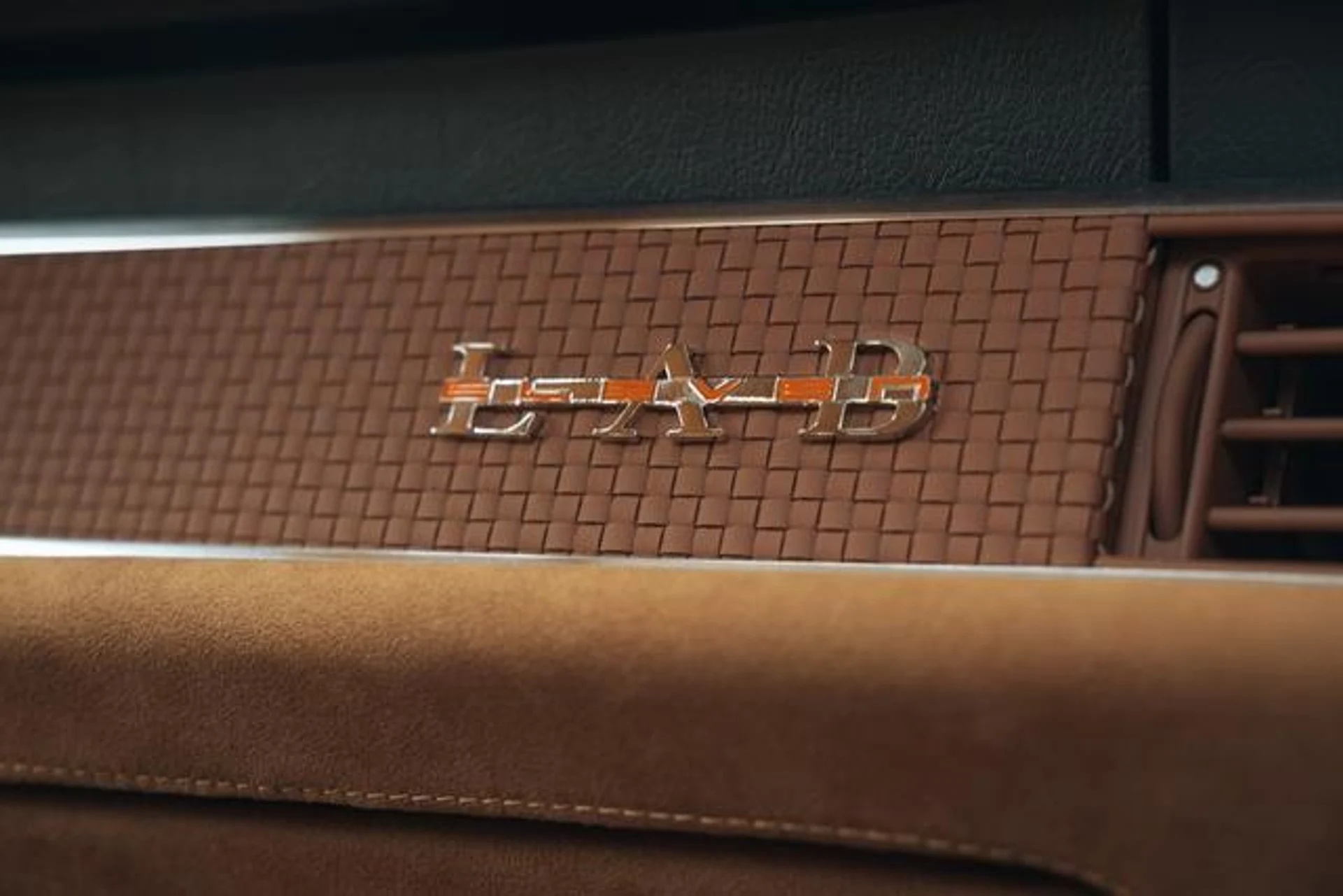 mph029_3245253126_v_Fr3_Cysl_Qc_JNEIP_2_Wh_Jdk9ot9_V8_4f2335cca0