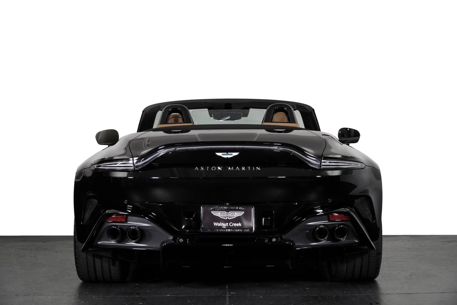 mph029_3252436037_New_2026_Aston_Martin_Vantage_S_1787200959_abb7354357