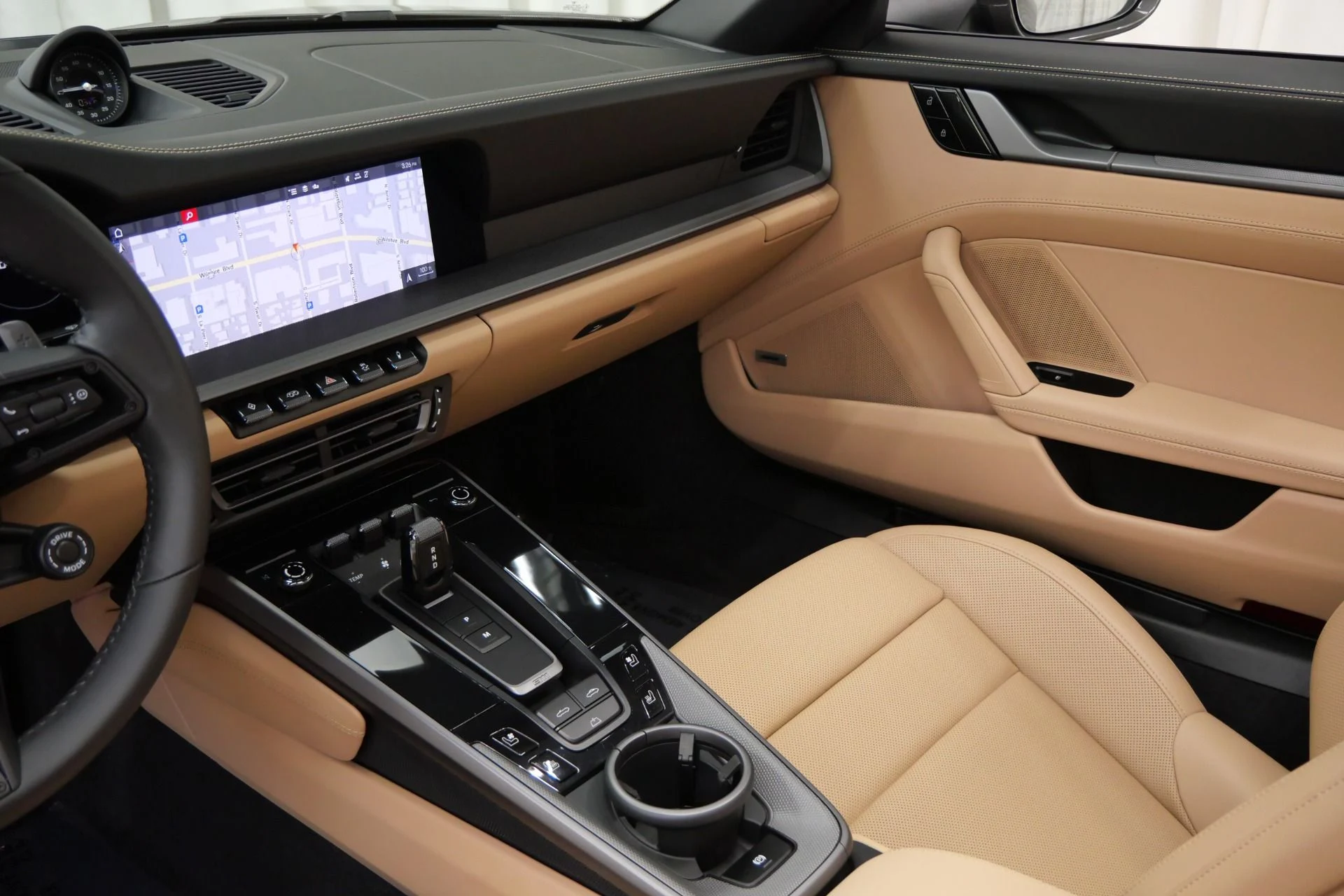 mph029_3253098112_Used_2021_Porsche_911_Carrera_S_Cabriolet_1757522439_47a0bb87c6