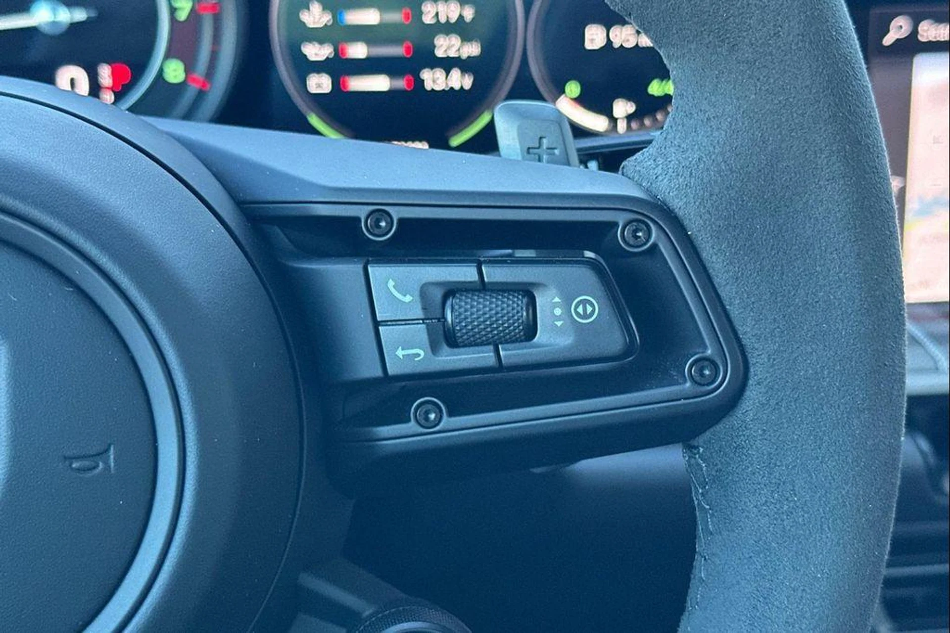 mph029_3258501096_Ay_T2_e_j_M6_TE_43_PP_0v7_BD_Hy_Zx_o_c494b59f03