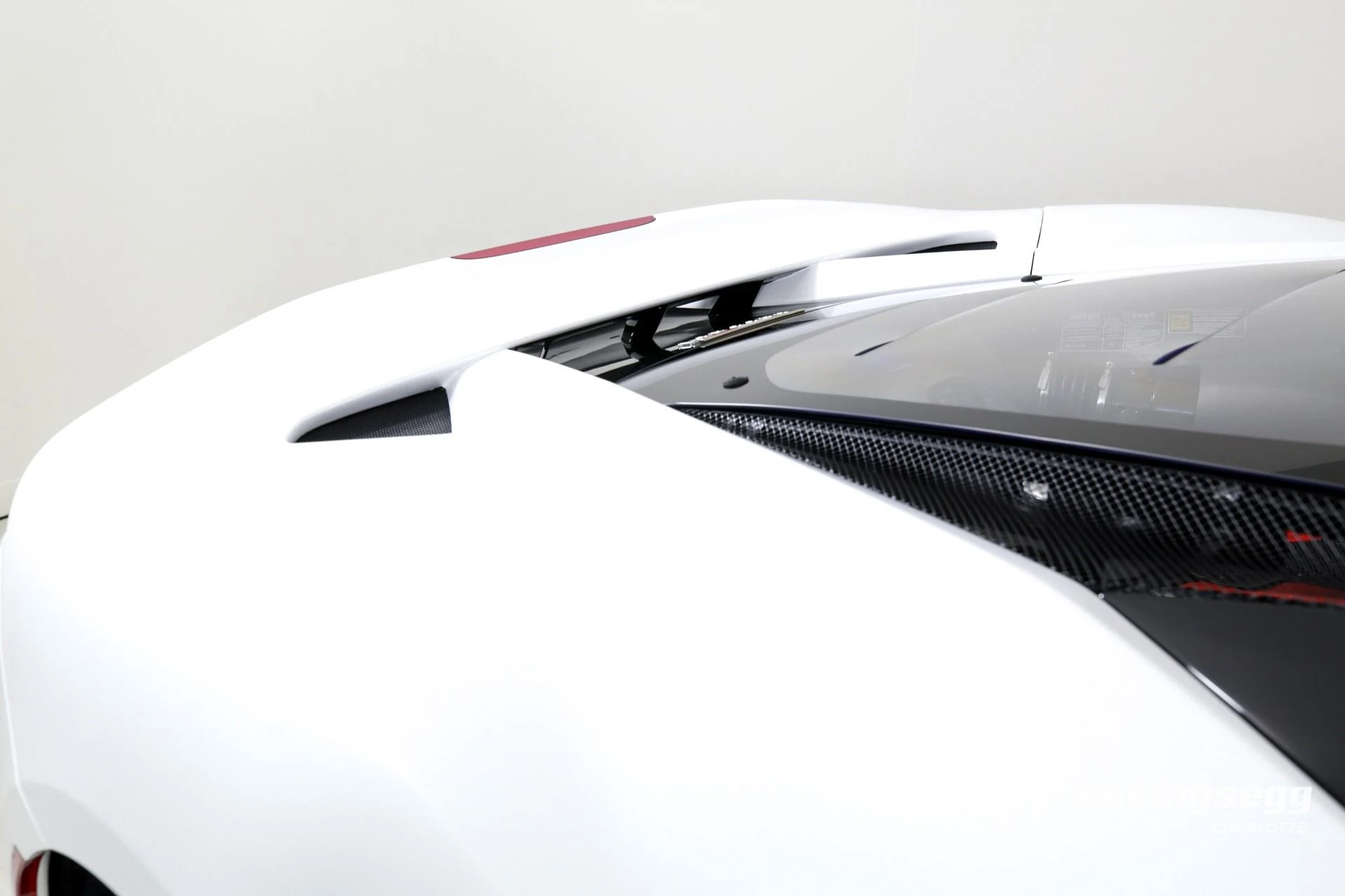 mph029_3280732811_Used_2020_Ferrari_F8_Tributo_1761085808_d4cfca0b1c