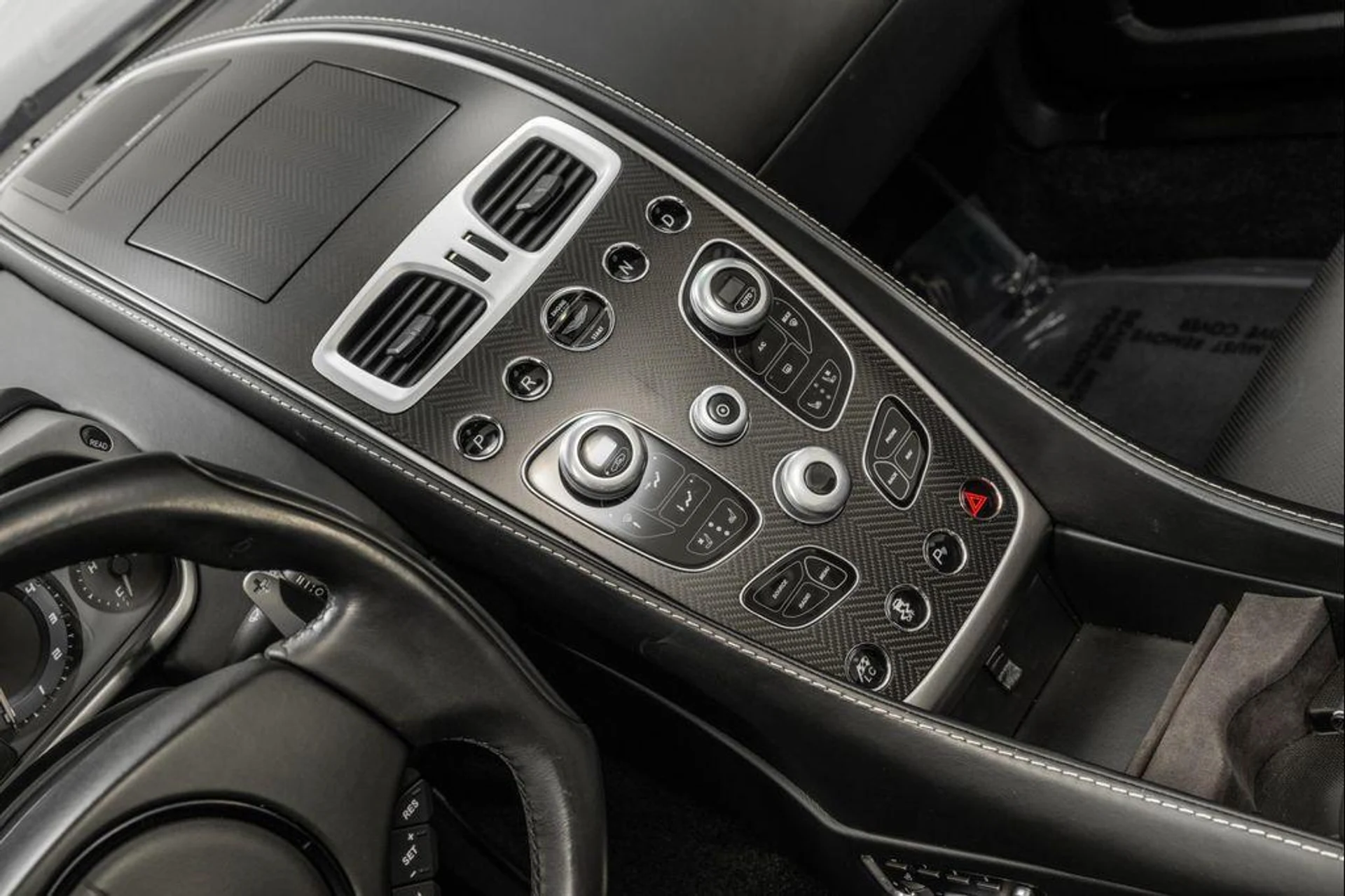 mph029_3283363233_y_XGR_4_QX_Mrg0r_Nw_Vps3_Kr8o_Uj_t_Y_18a558c330