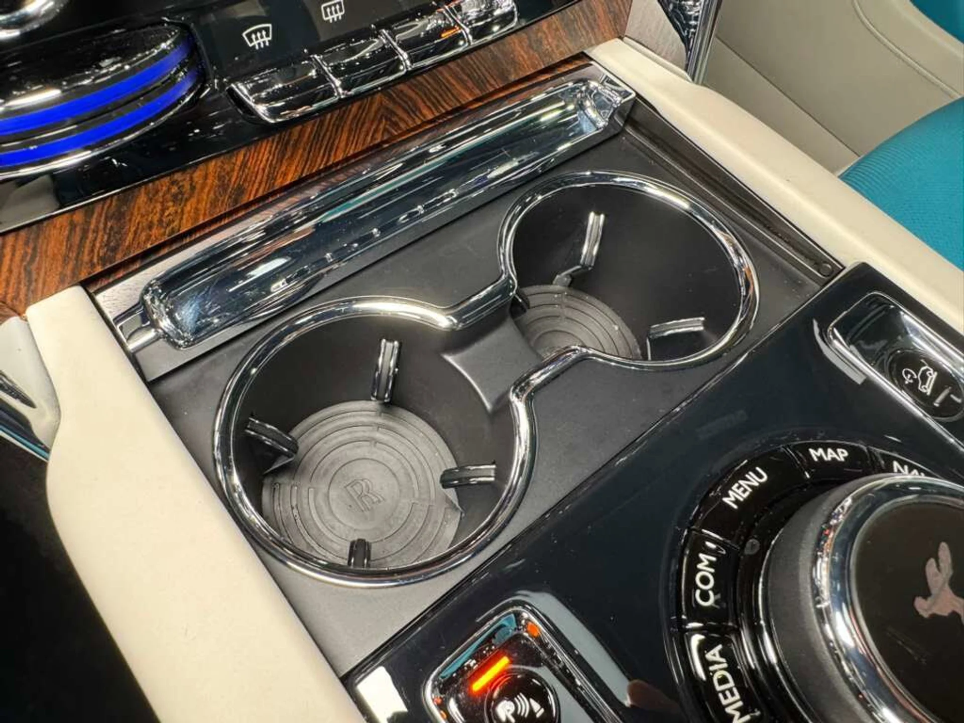 mph029_3290313514_841dc65f35e4a732ed44685b59c38b1e_3958435229