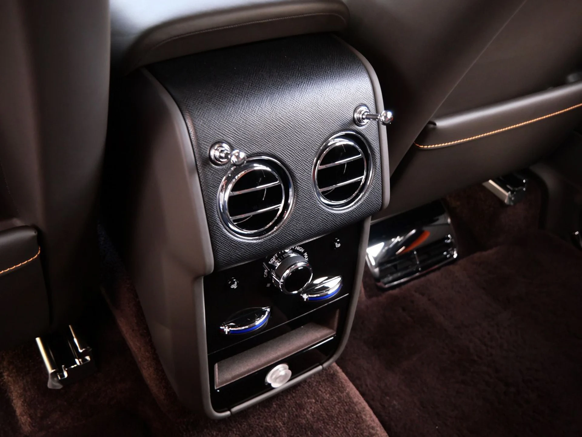 mph029_3293515789_25edce70fec20b854ddc06f0025c8c73x_0af225d824