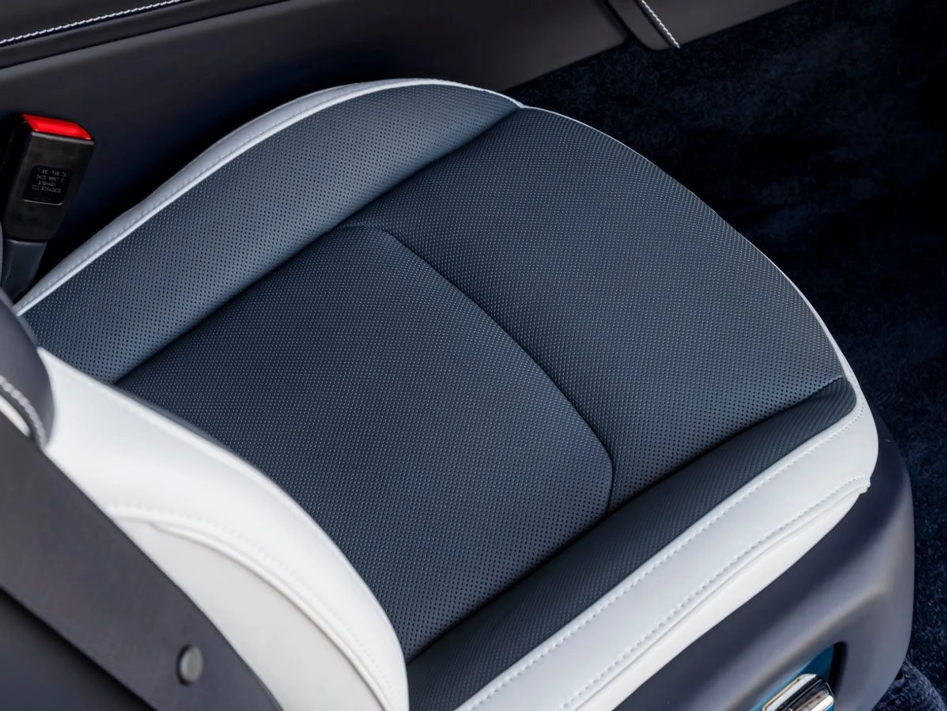 mph029_3311828175_30_dd619a50a2