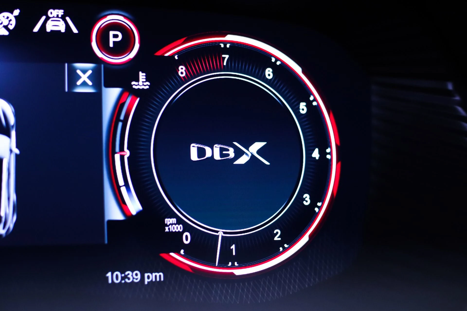 mph029_3316285665_Used_2023_Aston_Martin_DBX_707_1744811574_ed8958a984