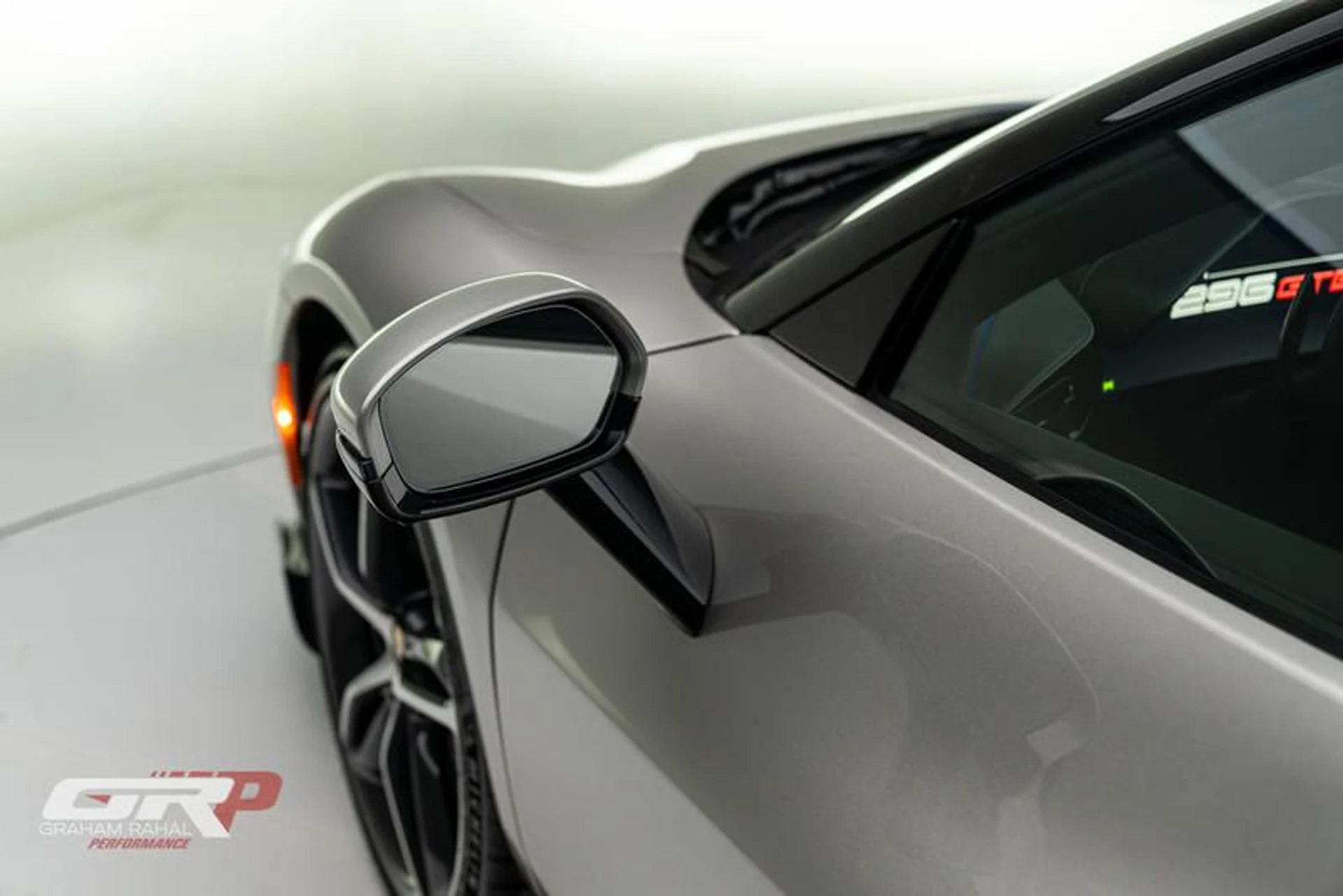 mph029_3317907988_164313_F3_C690_4371_8_FBF_ABD_2_F5_F3_A06_A_768461dcb0