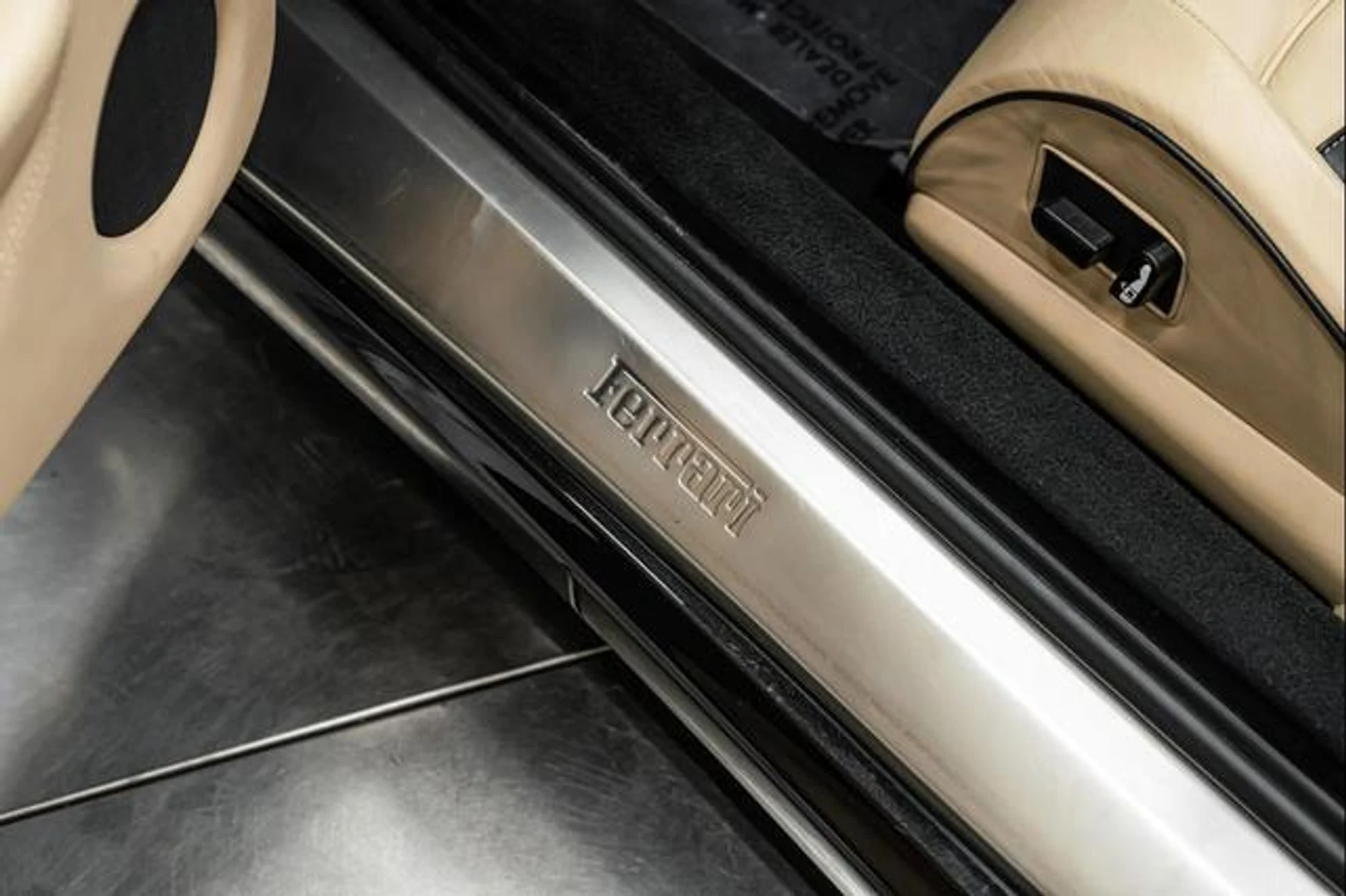 mph029_3321331189_cf_G_Au_Wumf_D_Ry_CUO_8g_G_Ma_ZF_9_Mz_Q_c42f5e4729