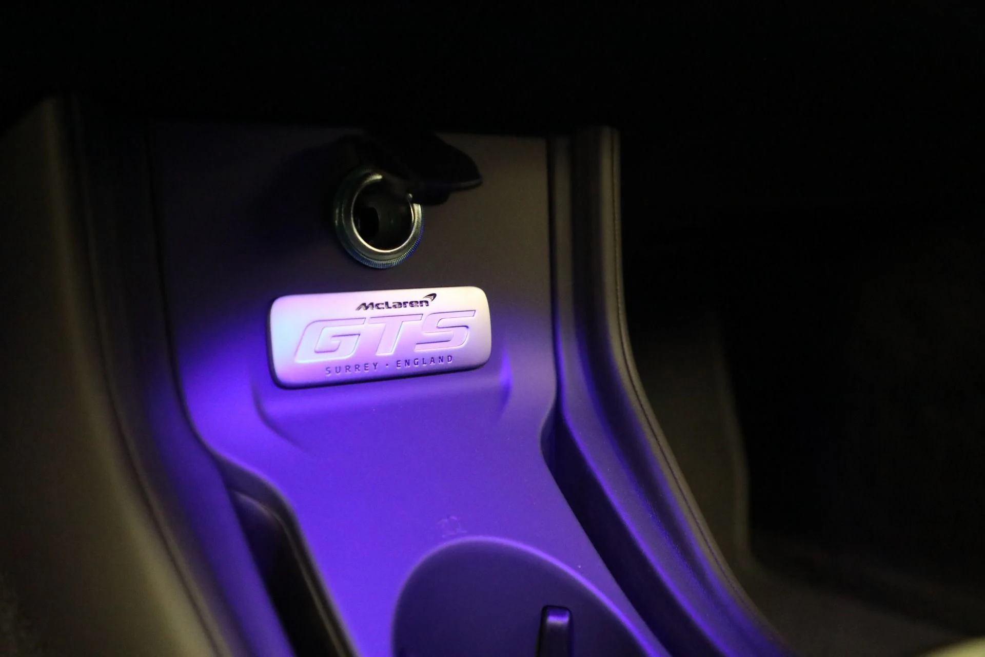 mph029_3322732795_New_2025_Mc_Laren_GTS_Tech_Lux_387eb8926d