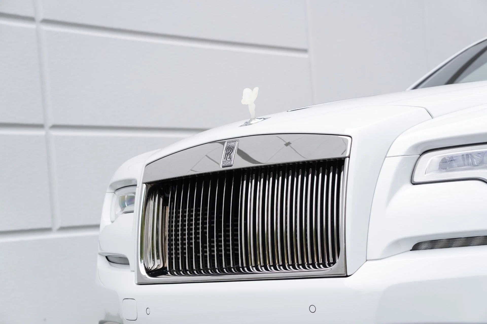 mph029_3322770321_Used_2017_Rolls_Royce_Dawn_1781114248_e88f00c2c3