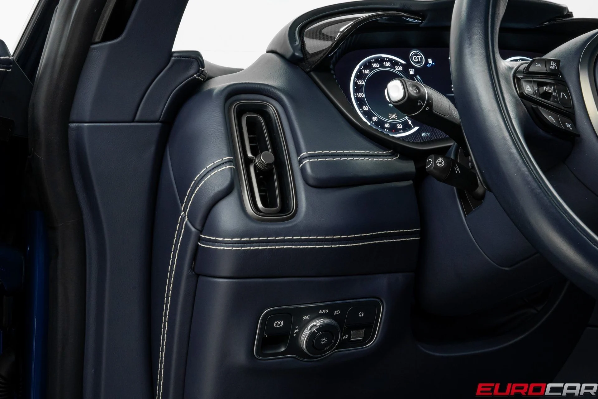 mph029_3325246875_image_30_93e6a96832