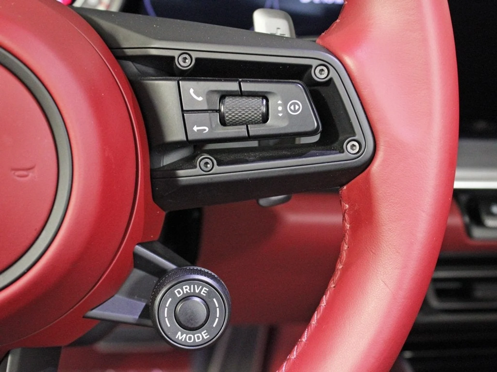 mph029_3329388844_30_666d1fbedc