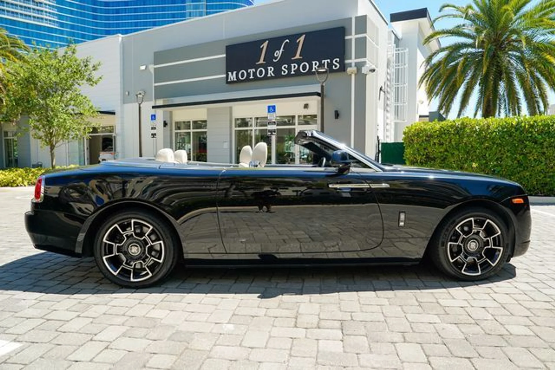 mph029_3331745287_23014492_30_736e31ca35