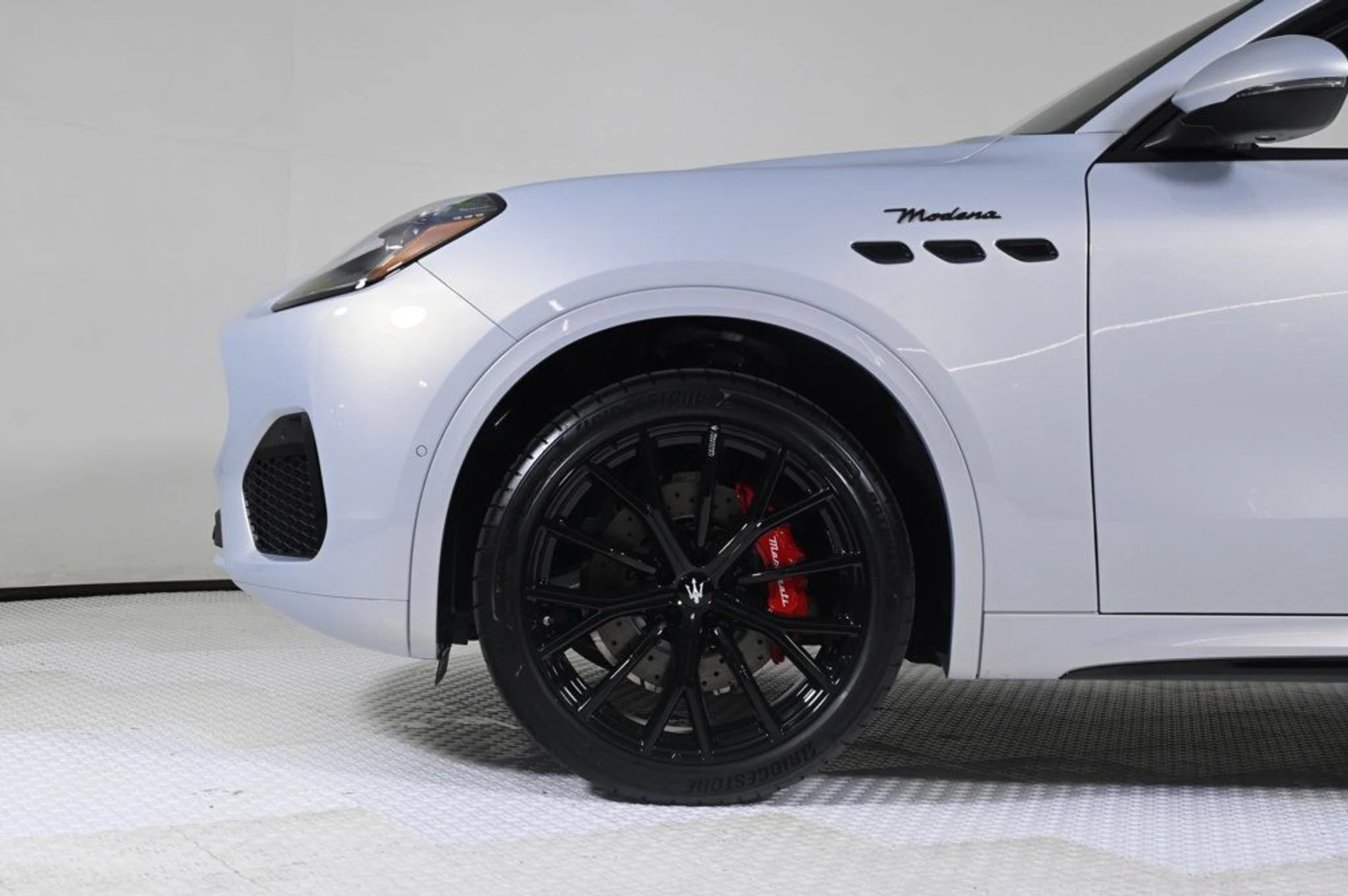 mph029_3336912342_new_2026_maserati_grecale_modena_11350_22991377_29_1024_47ea287c5f