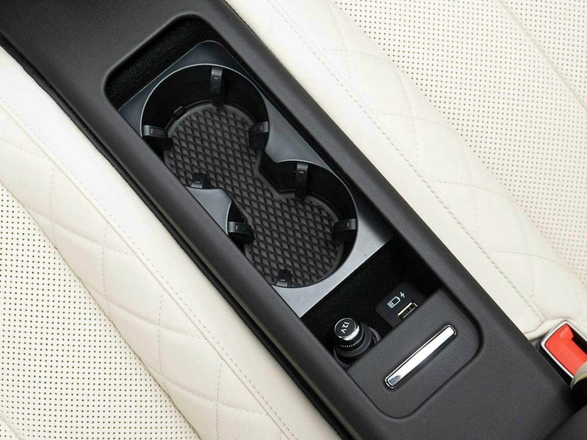 mph029_3338572158_6a71e5222dbc0ed27d8b14ac7e237963_017deb36c5