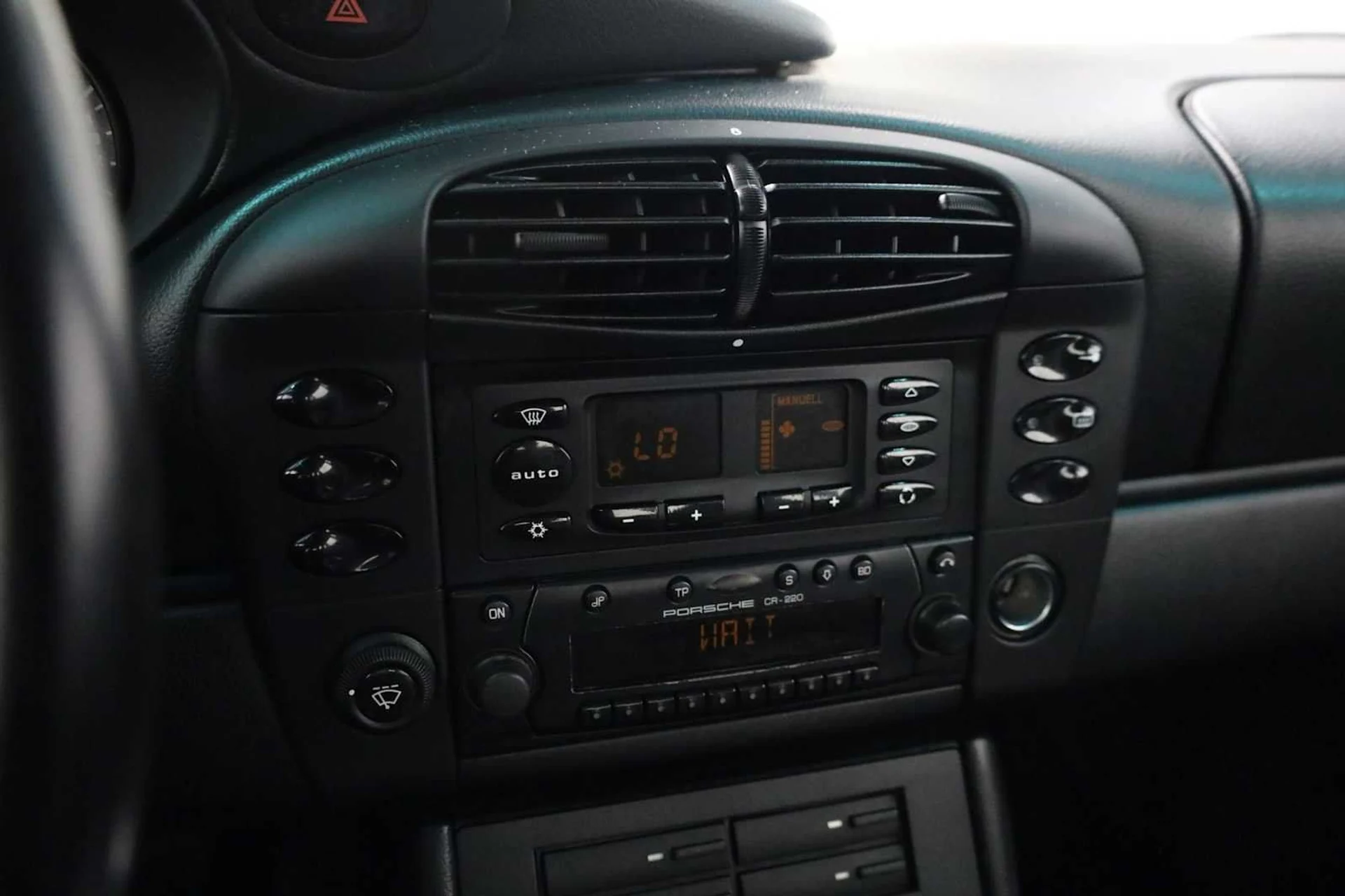 mph029_3341743879_752380795547b0cb79b2dc1bdbdde783_6aea40febc