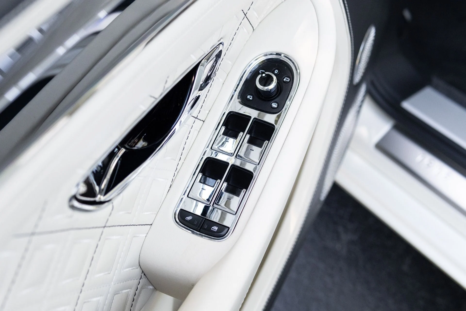 mph029_3344528225_Used_2020_Bentley_Continental_GT_V8_1777404396_9951d6bd3d