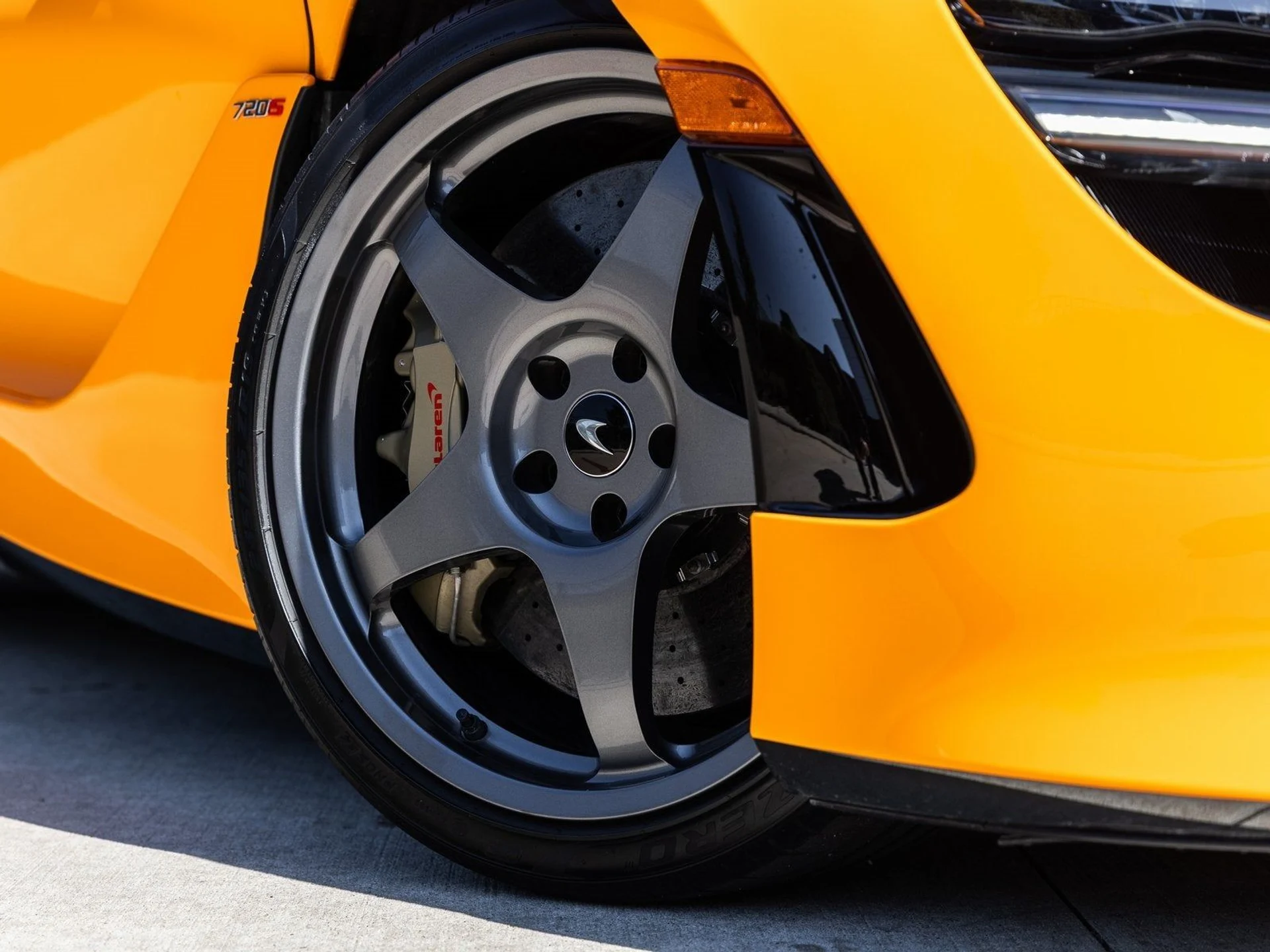 mph029_3352845324_30_cae022c212