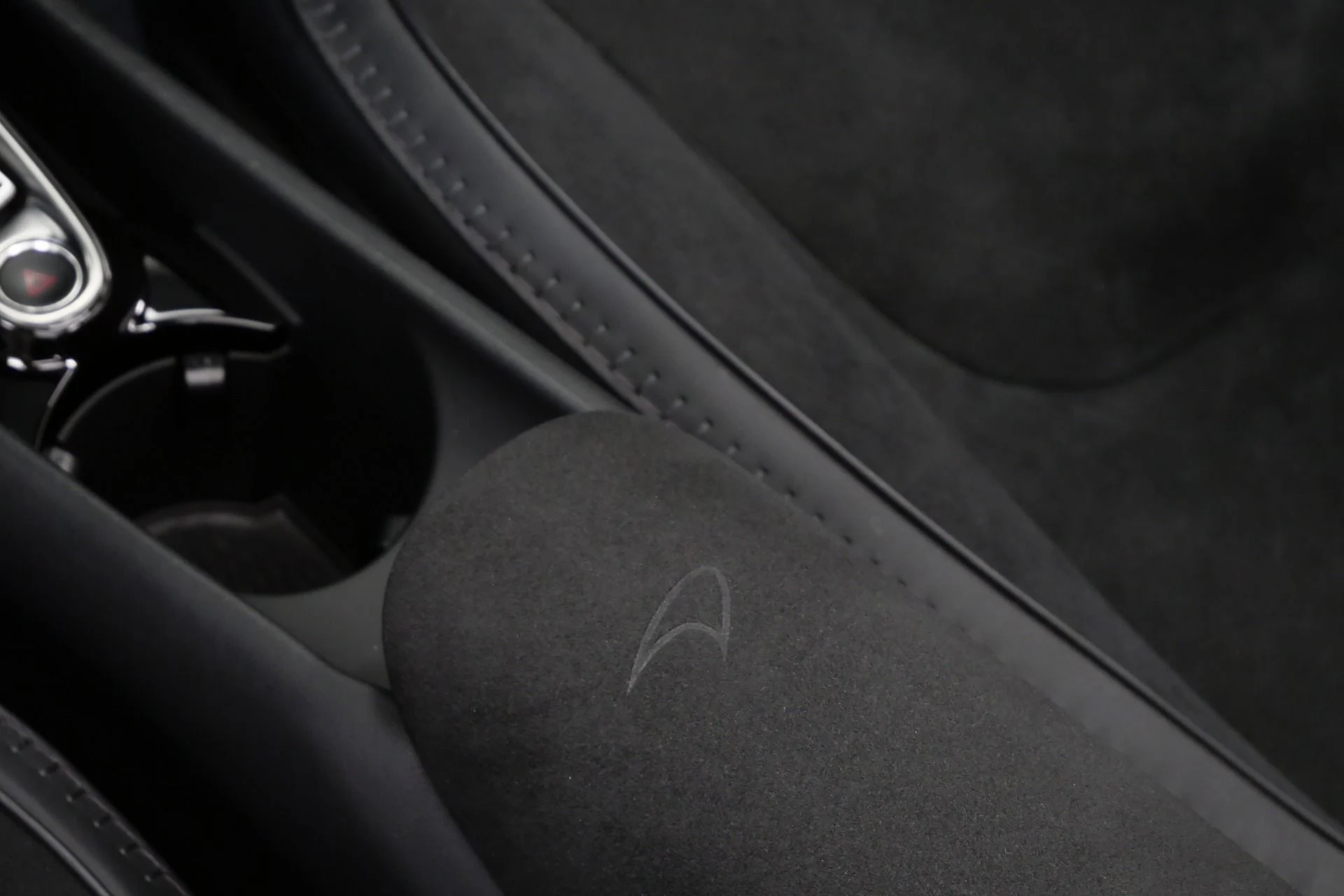 mph029_3357913852_Used_2025_Mc_Laren_Artura_Spider_Low_Miles_Exterior_Carbon_Fiber_Upgrade_Pack_Sports_Exhaust_1756157132_bca5f0fea6