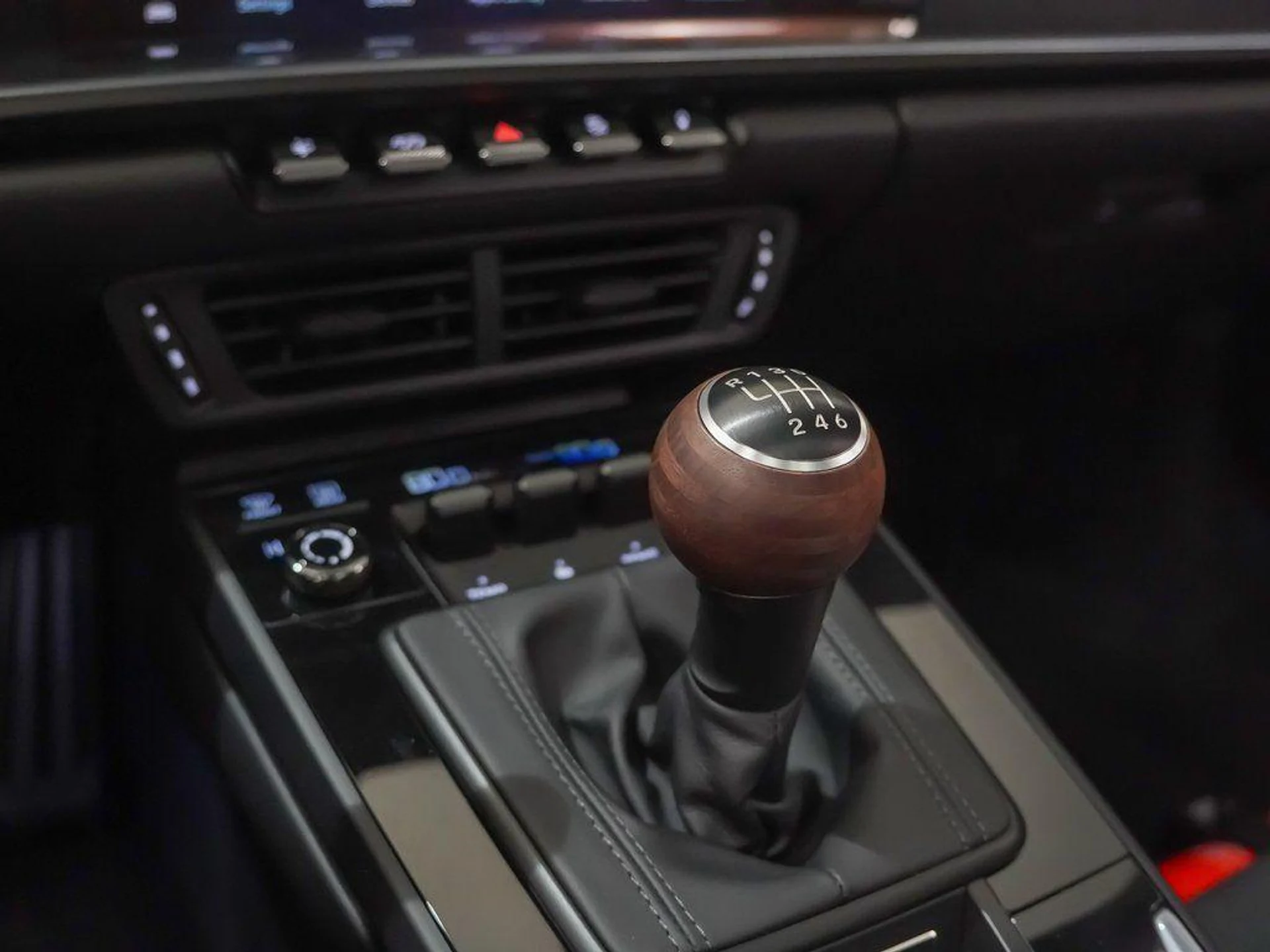 mph029_3359973538_L_UH_Zo1_Fd_W_Yd_KE_0_Nh_J9j0_V_Bu_Sw_d1408a3fee