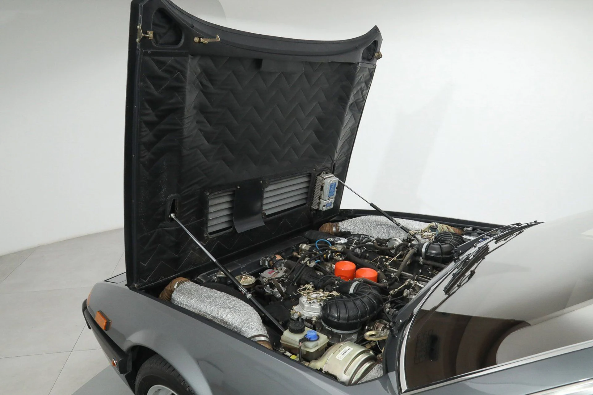 mph029_3373896512_6a1bf03e7c0d27e34a43e2c1e2f2a4ec_c96d049126