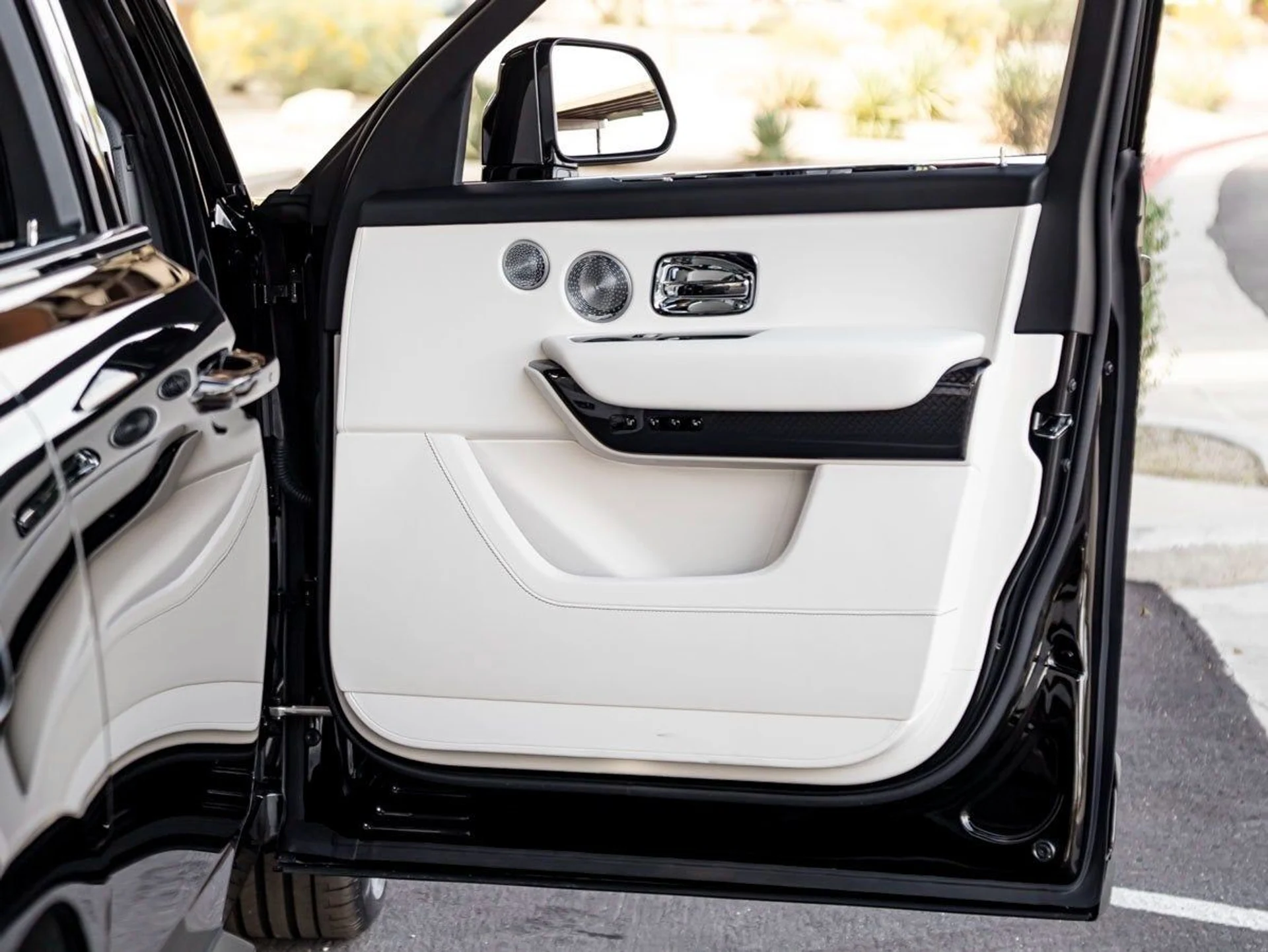 mph029_3375398515_30_a633b869c8