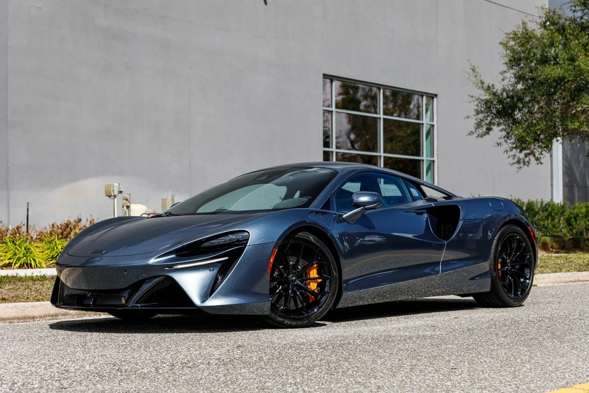 mph029_3376692145_658_p30_l_3115a9922e