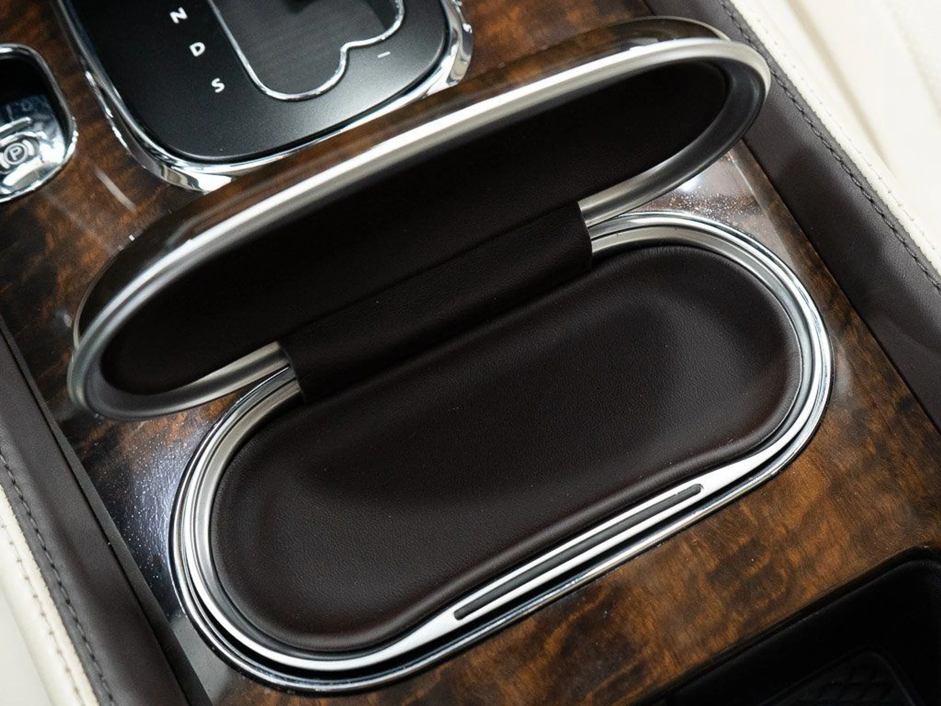 mph029_3388115008_17ea434e52c286319f481cd256aaa209_c1c144cd8a