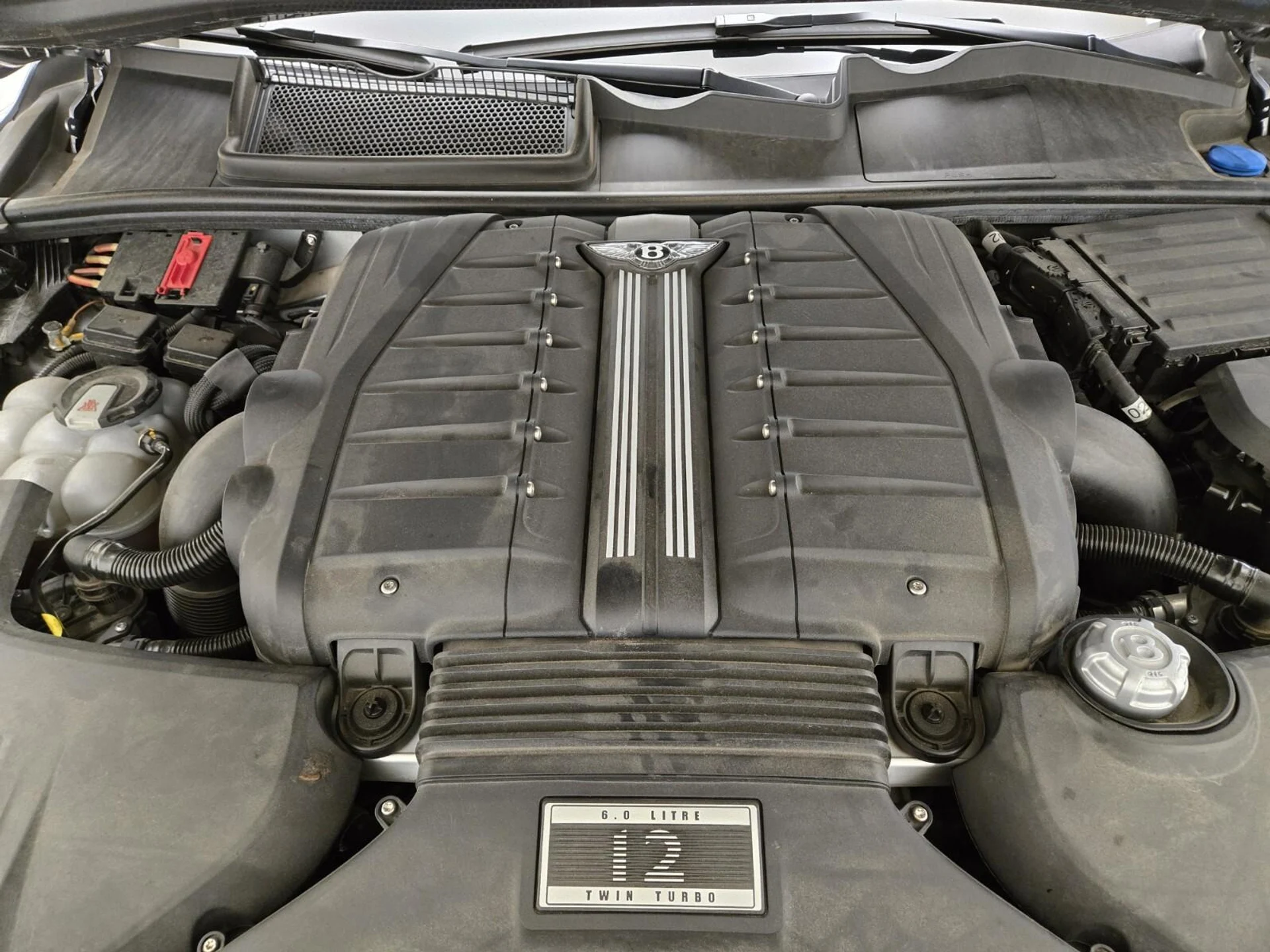 mph029_3397287077_Used_2018_Bentley_Bentayga_1760597650_7587039e7c