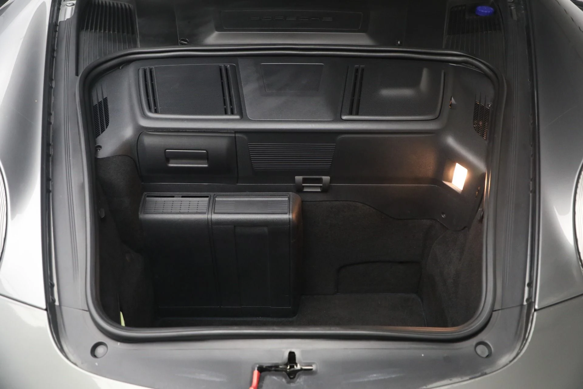 mph029_3398324267_Used_2008_Porsche_911_Carrera_4_1765923894_3c9da7d43a