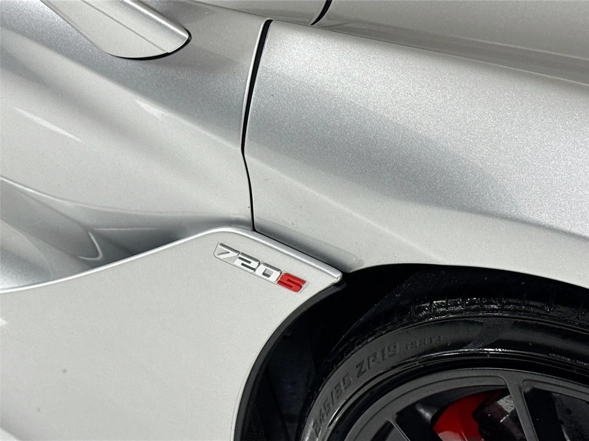 mph029_3404918934_27f2856f6aae33edce8f4e5472626da2_9506aa239c