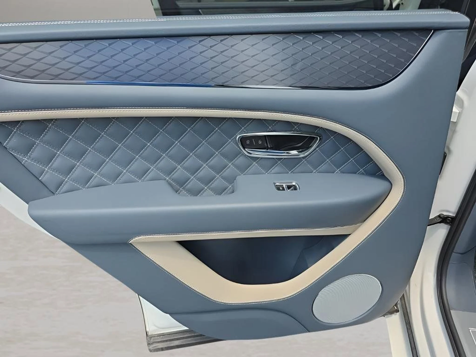 mph029_3410605080_96eb7dbed91d4dfda96d3ad49691e7e5_e9f377e374